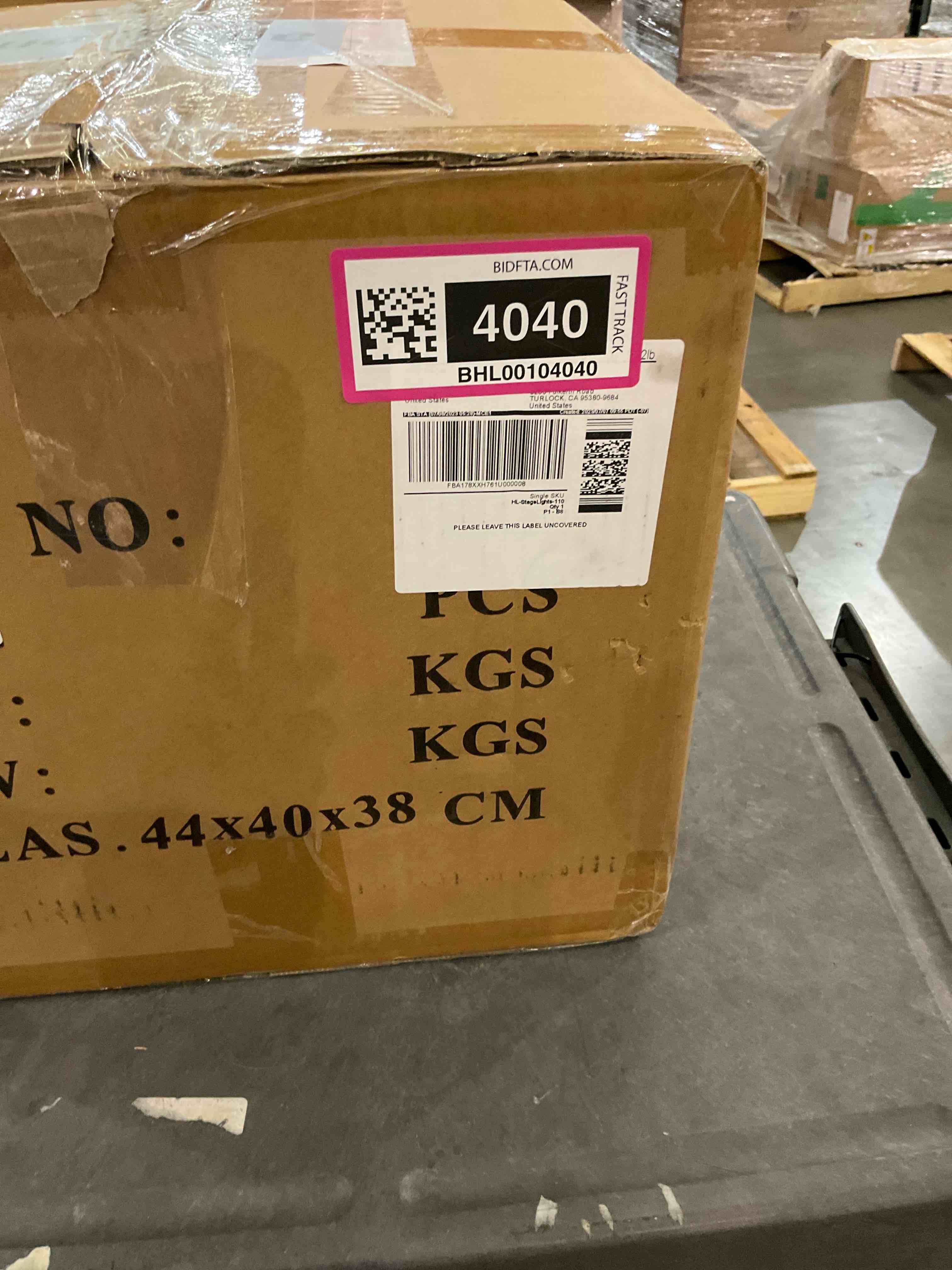 https://s3.amazonaws.com/lotting-images-prod/BargainHunt/BHL00104040_1709219460085.jpeg