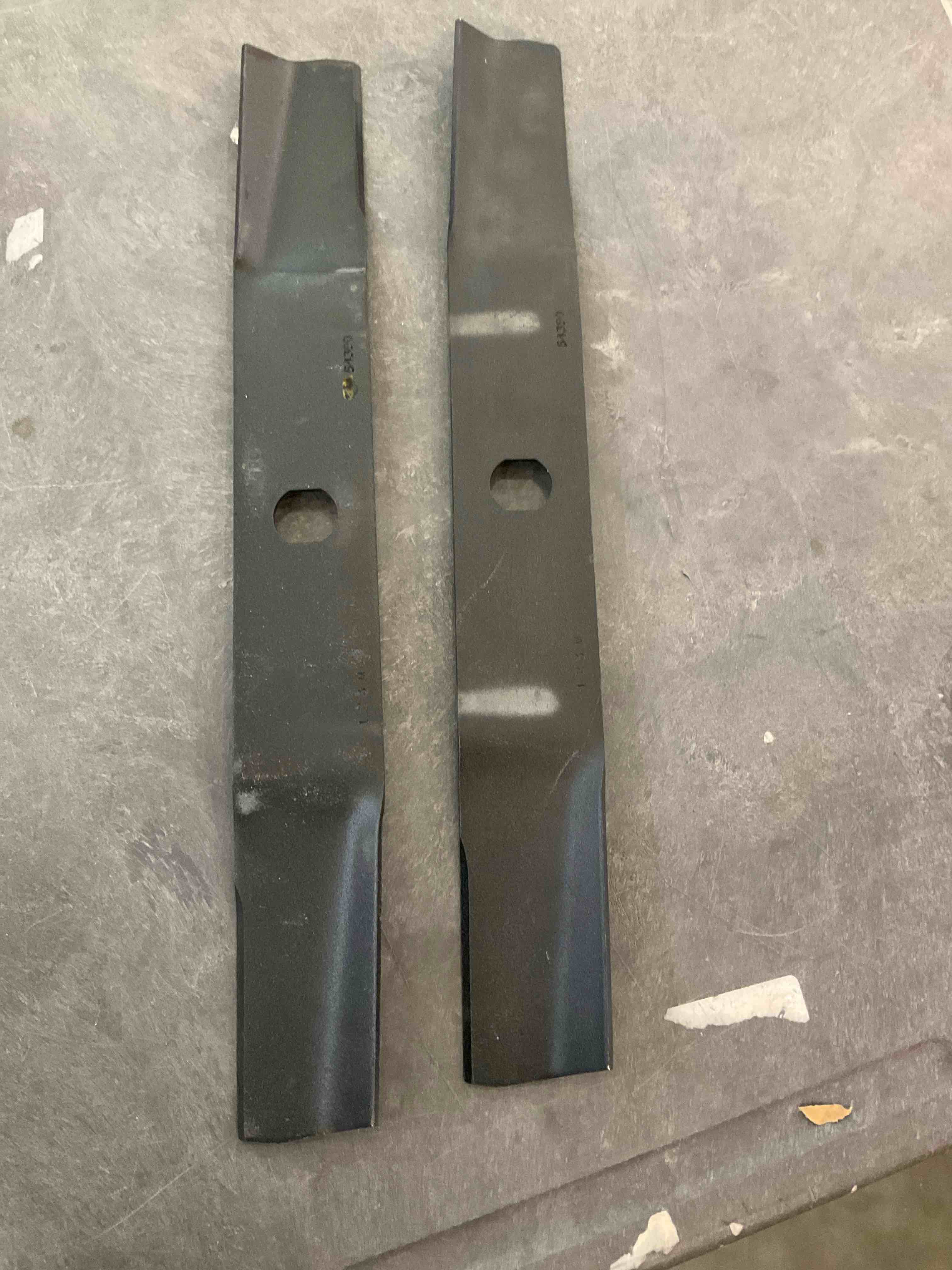 https://s3.amazonaws.com/lotting-images-prod/BargainHunt/BHL00104044_1709220250831.jpeg