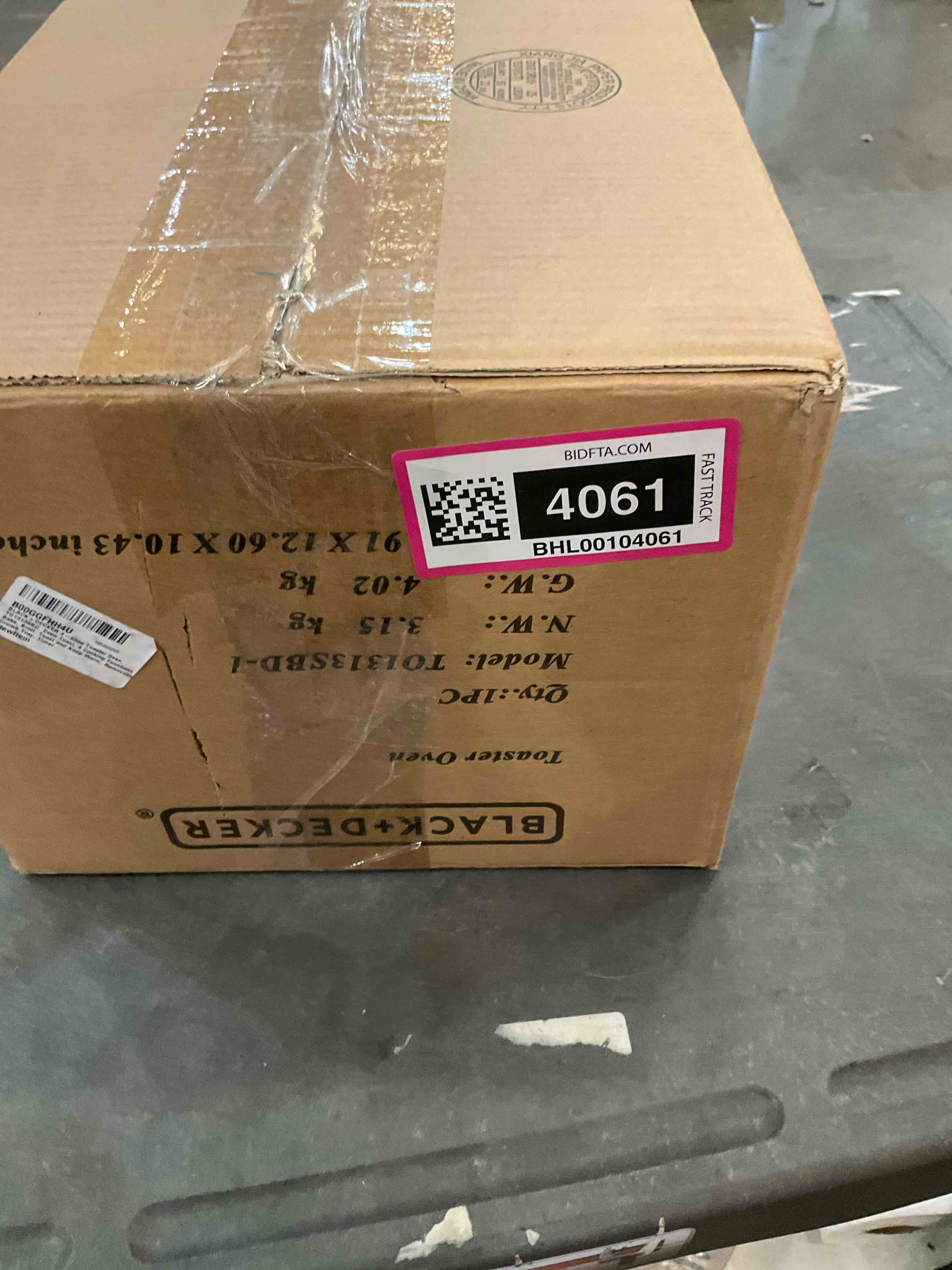 https://s3.amazonaws.com/lotting-images-prod/BargainHunt/BHL00104061_1709225456543.jpeg