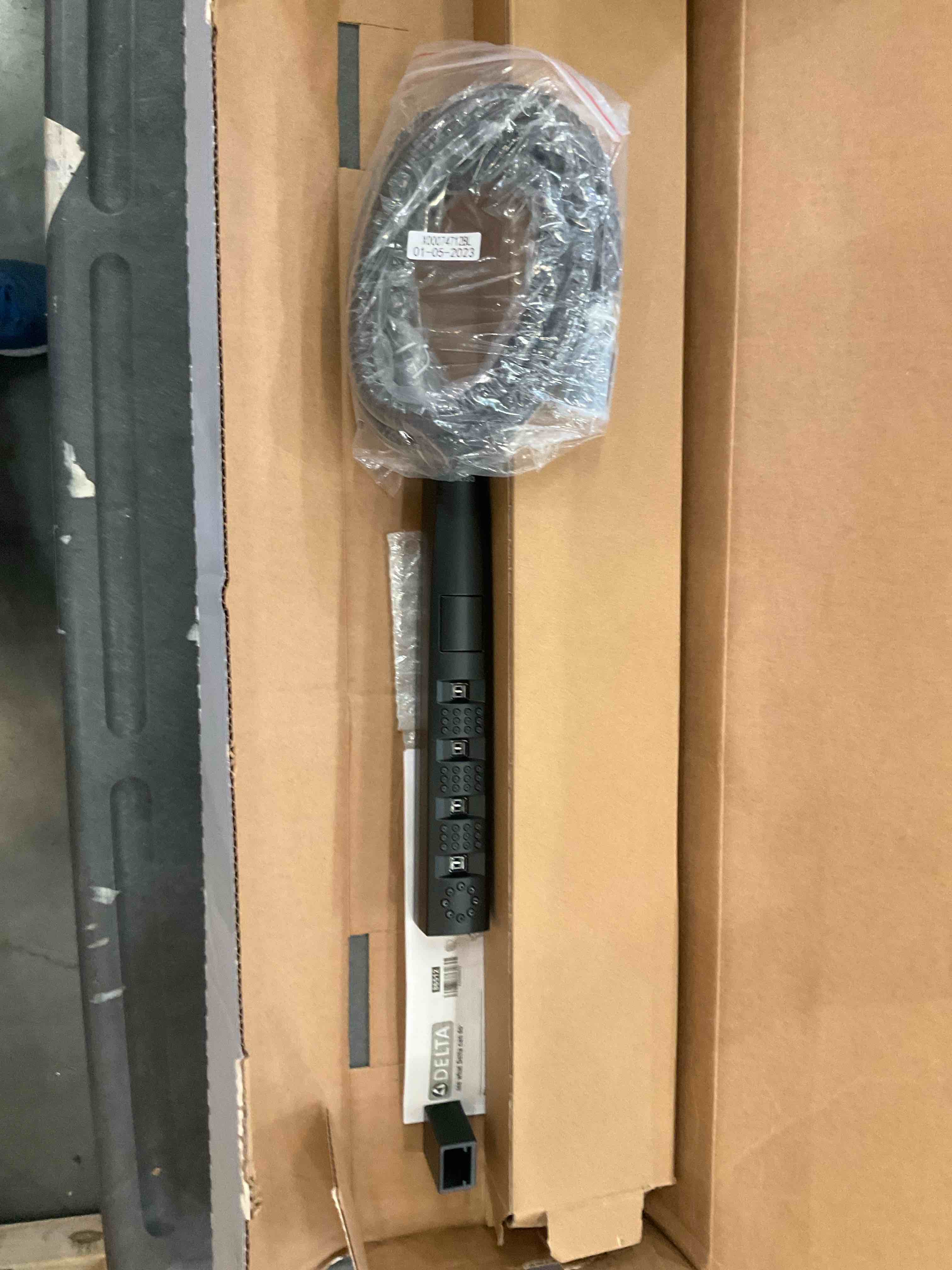 https://s3.amazonaws.com/lotting-images-prod/BargainHunt/BHL00104062_1709228226184.jpeg