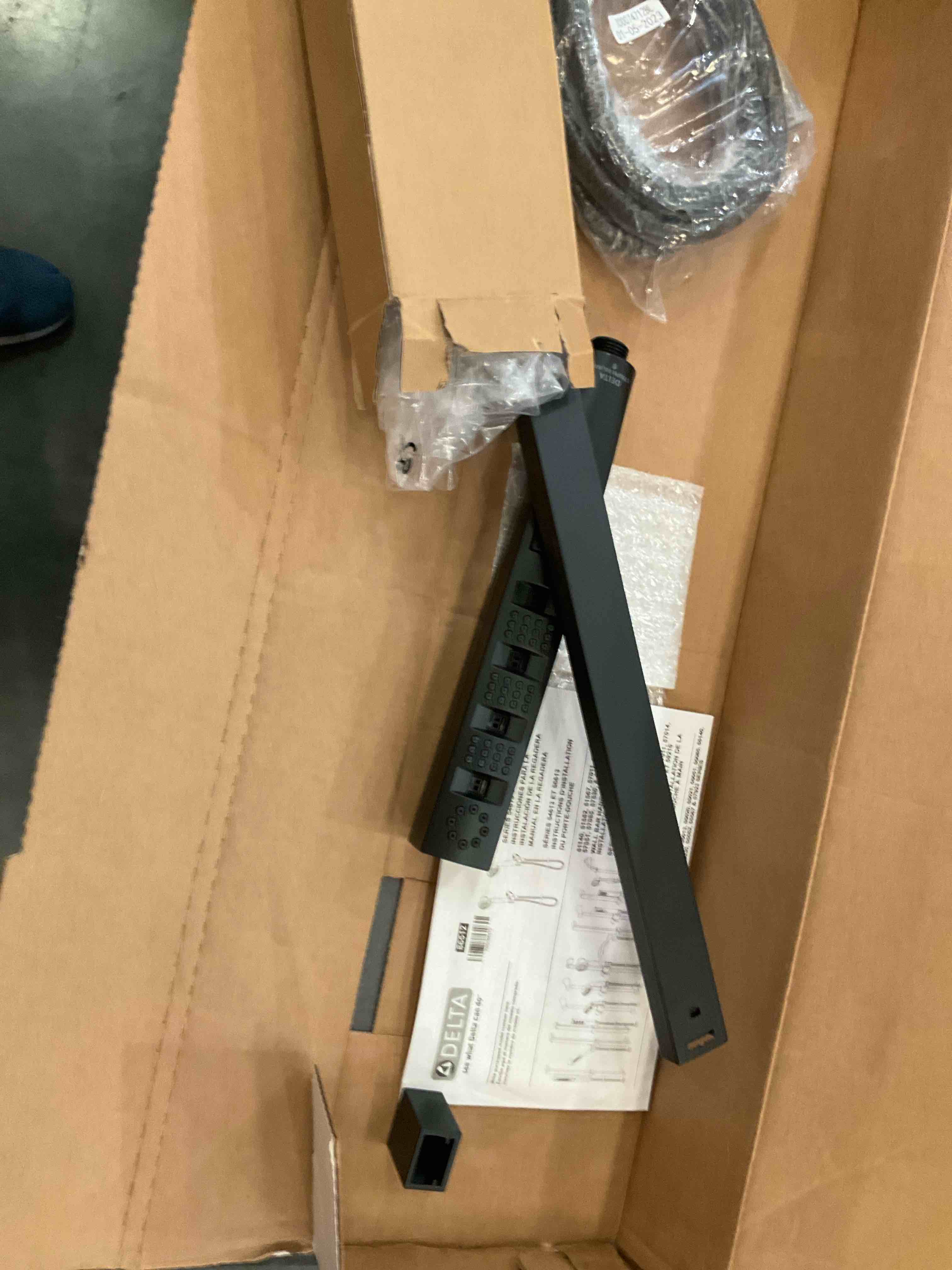 https://s3.amazonaws.com/lotting-images-prod/BargainHunt/BHL00104062_1709228242576.jpeg