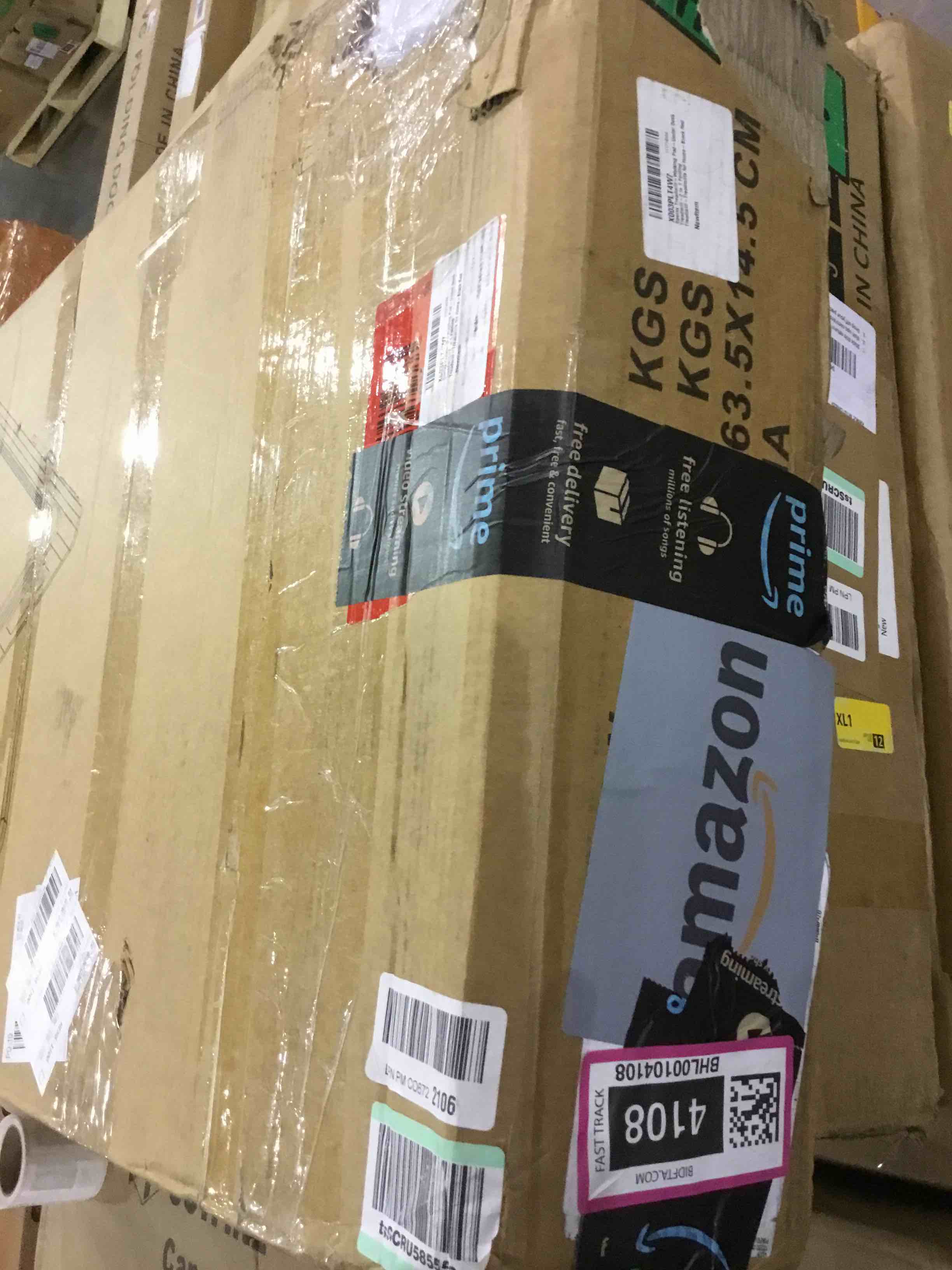 https://s3.amazonaws.com/lotting-images-prod/BargainHunt/BHL00104108_1709904235394.jpeg