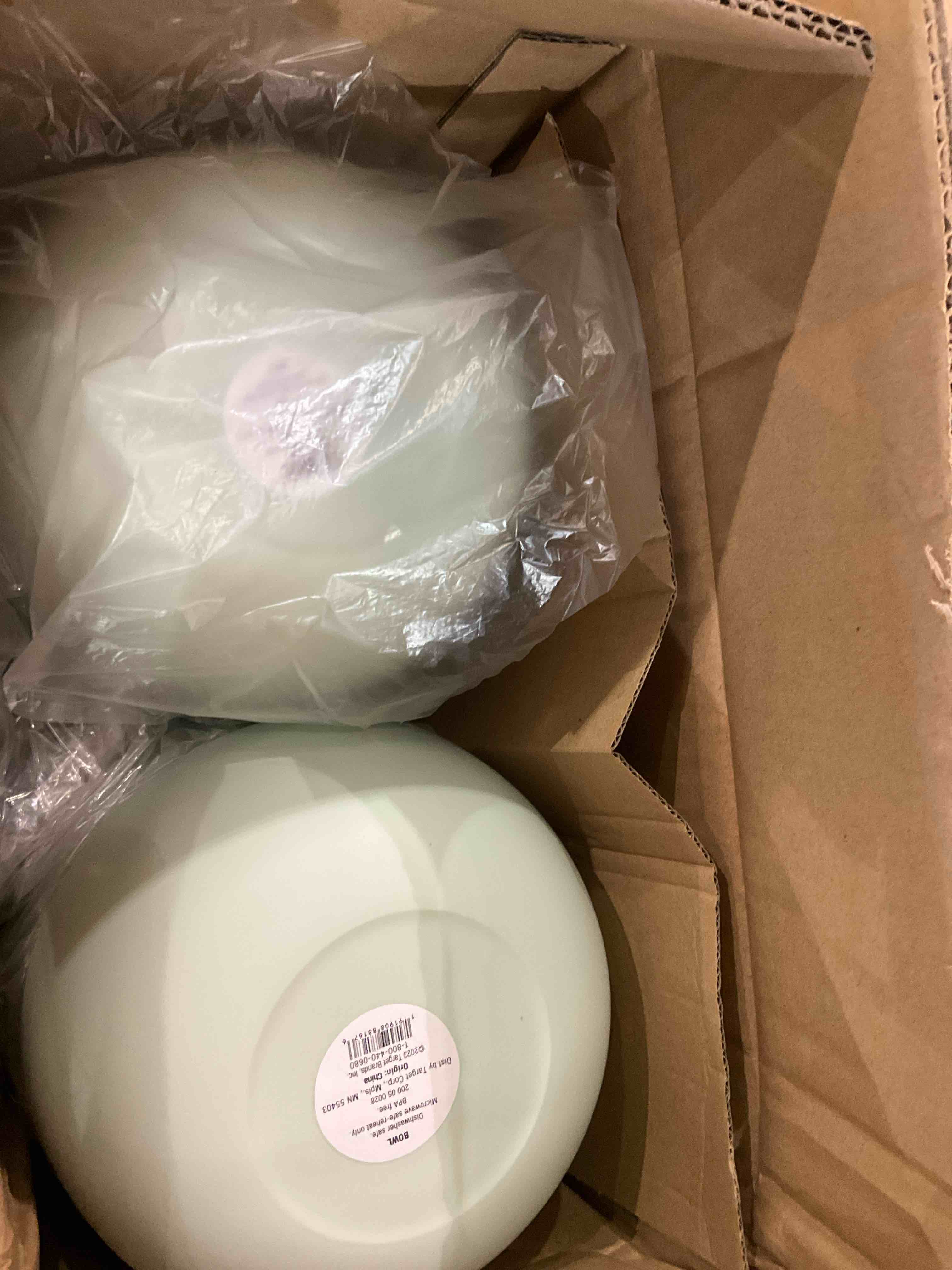 https://s3.amazonaws.com/lotting-images-prod/BargainHunt/BHL00104225_1715694114235.jpeg