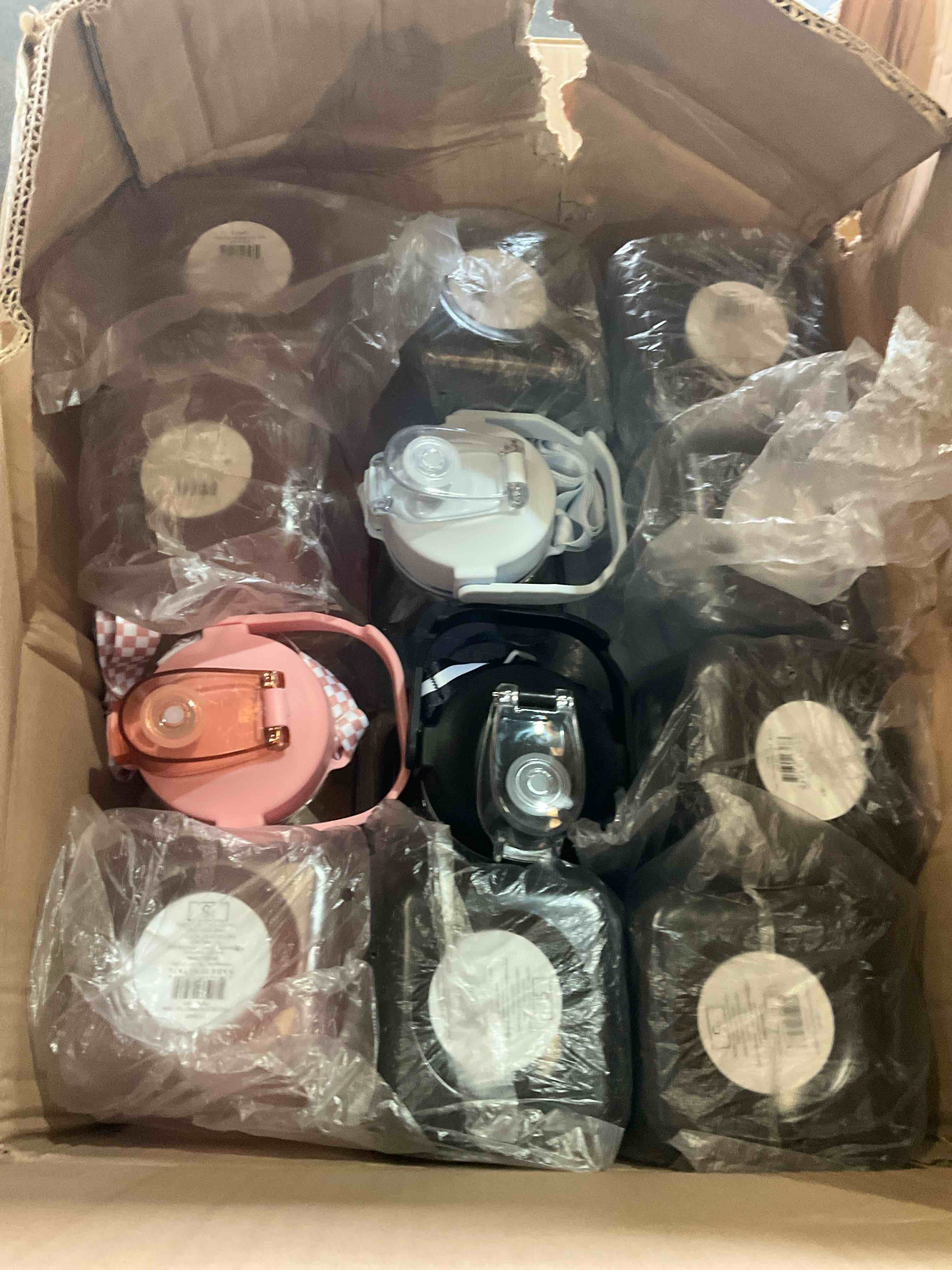 https://s3.amazonaws.com/lotting-images-prod/BargainHunt/BHL00104400_1715792752070.jpeg
