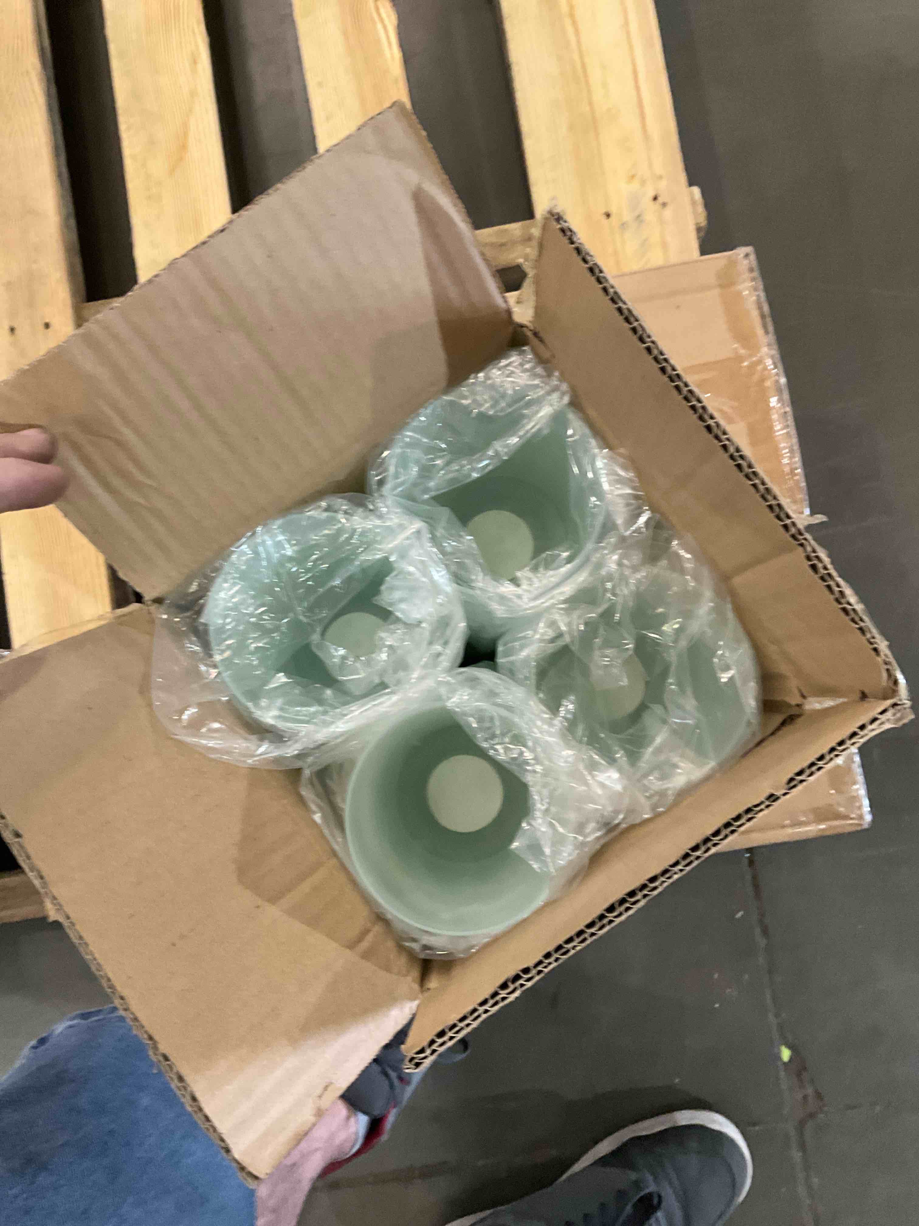 https://s3.amazonaws.com/lotting-images-prod/BargainHunt/BHL00104420_1715794424886.jpeg