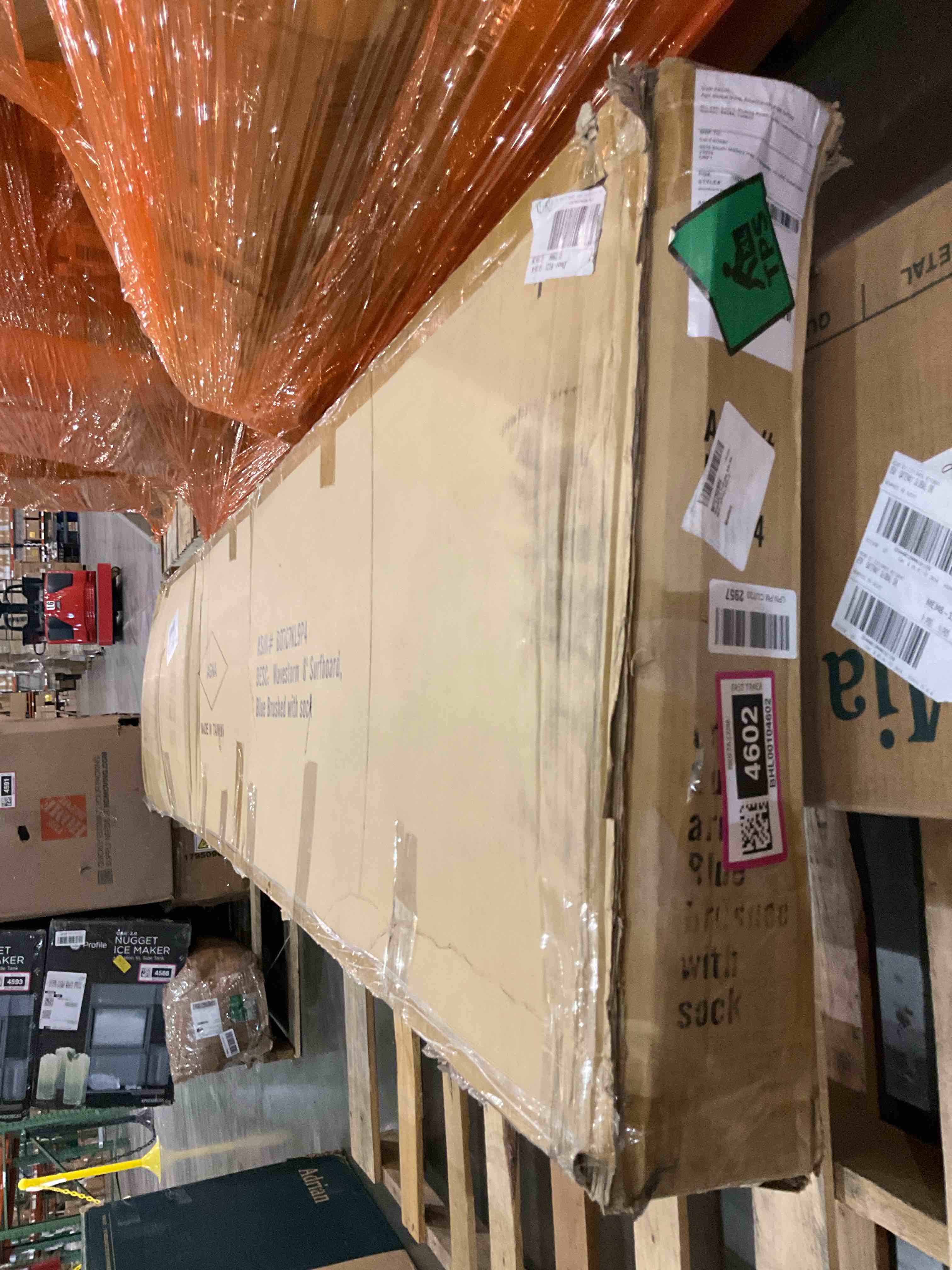 https://s3.amazonaws.com/lotting-images-prod/BargainHunt/BHL00104602_1707143557949.jpeg