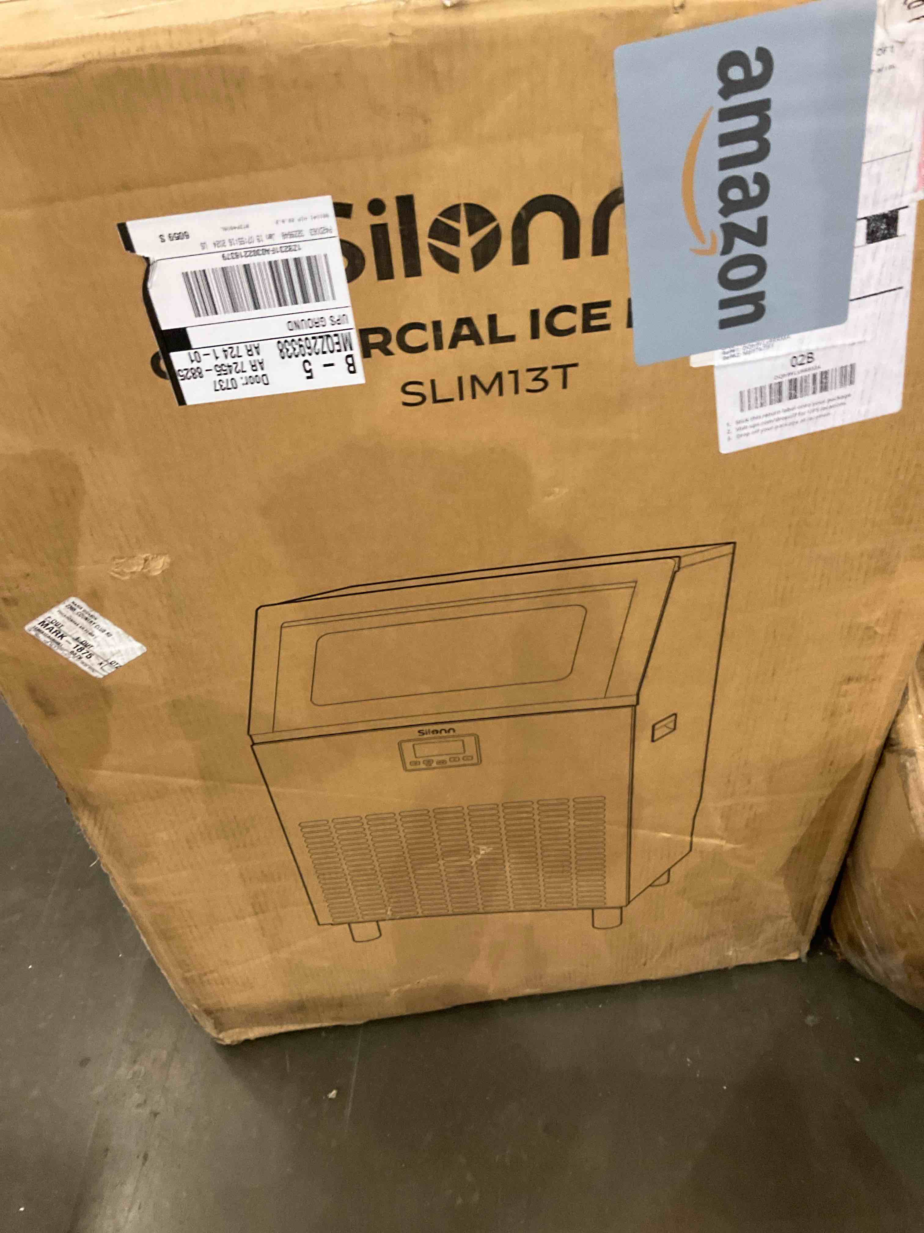 https://s3.amazonaws.com/lotting-images-prod/BargainHunt/BHL00104882_1707923682550.jpeg
