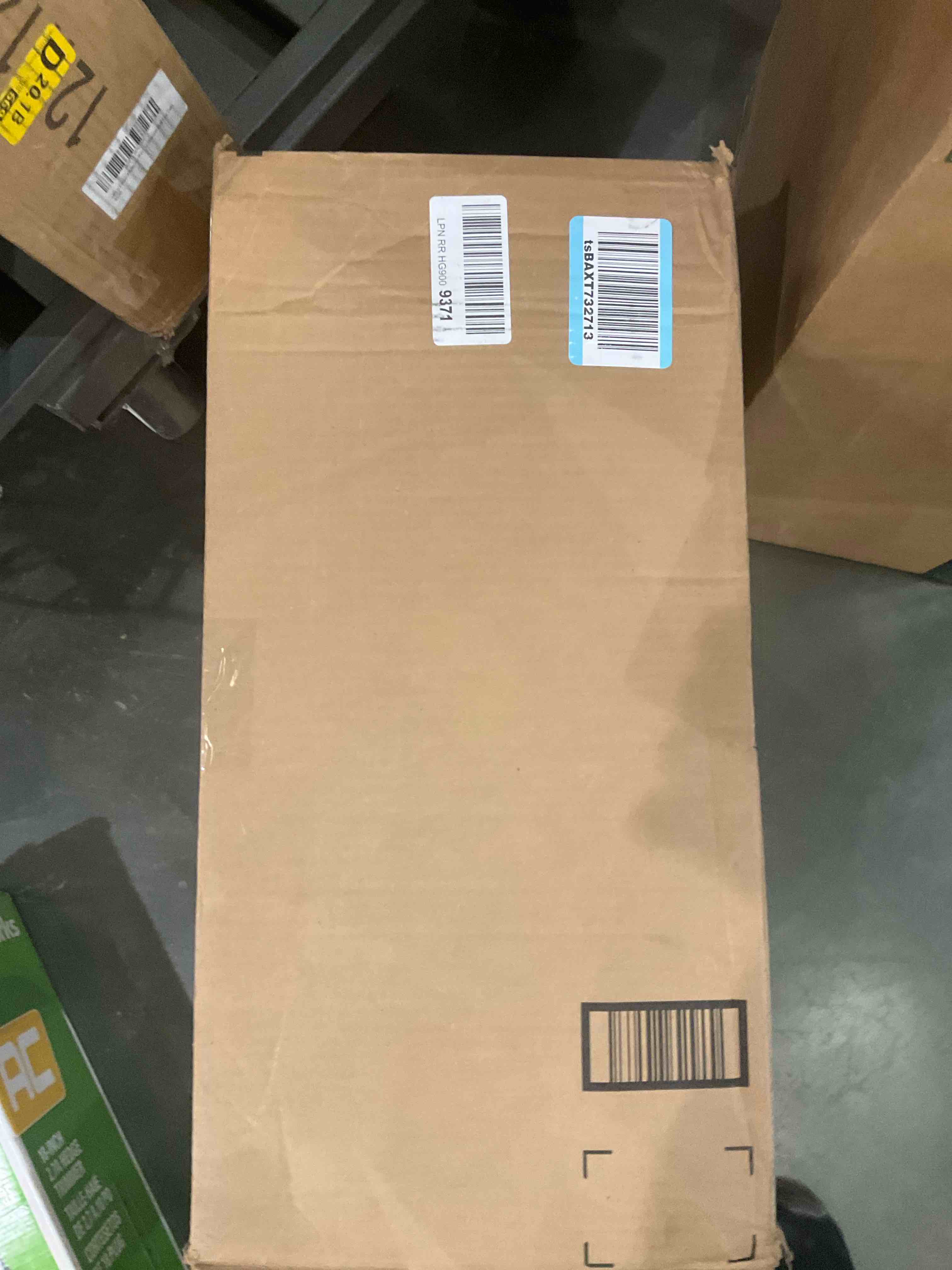https://s3.amazonaws.com/lotting-images-prod/BargainHunt/BHL00104979_1708106402195.jpeg