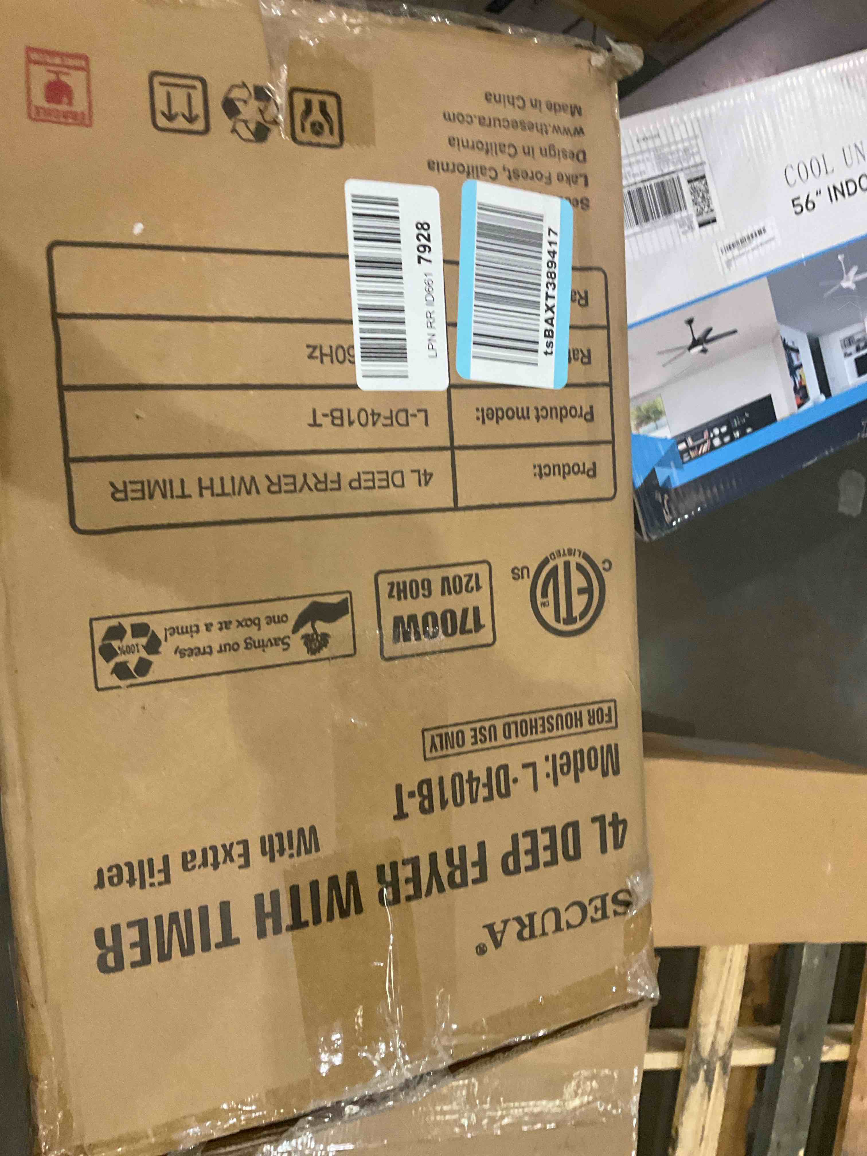 https://s3.amazonaws.com/lotting-images-prod/BargainHunt/BHL00104980_1708106596599.jpeg