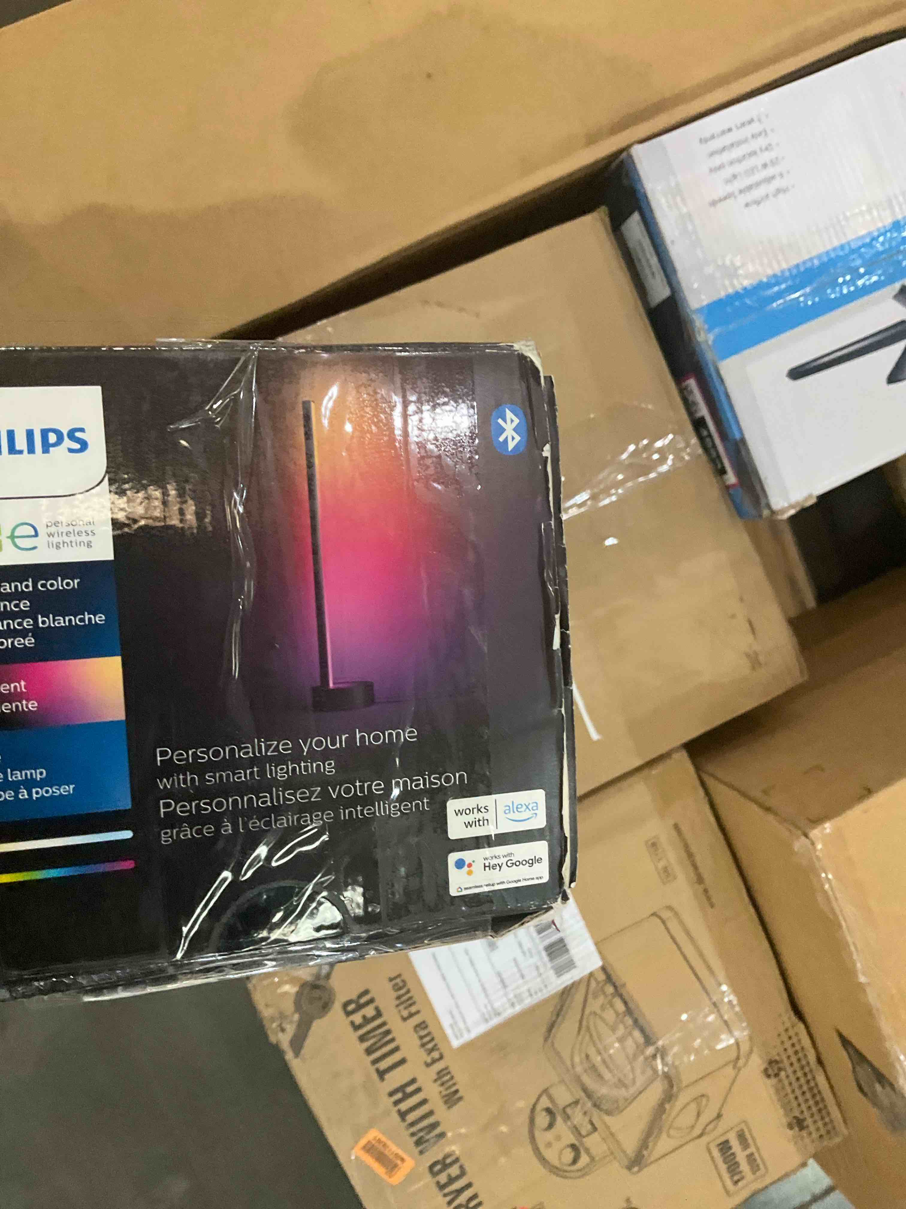 https://s3.amazonaws.com/lotting-images-prod/BargainHunt/BHL00104984_1708107027067.jpeg