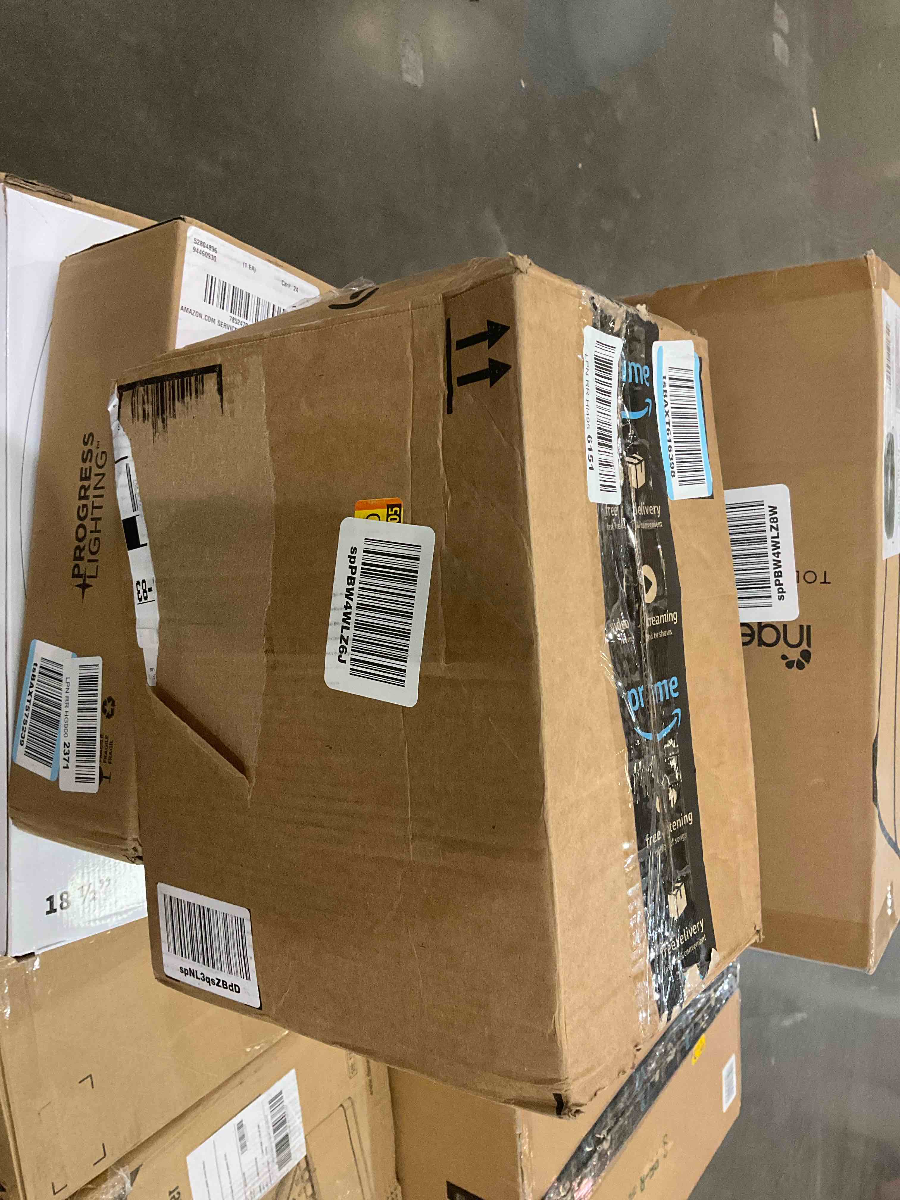 https://s3.amazonaws.com/lotting-images-prod/BargainHunt/BHL00104988_1708107836212.jpeg