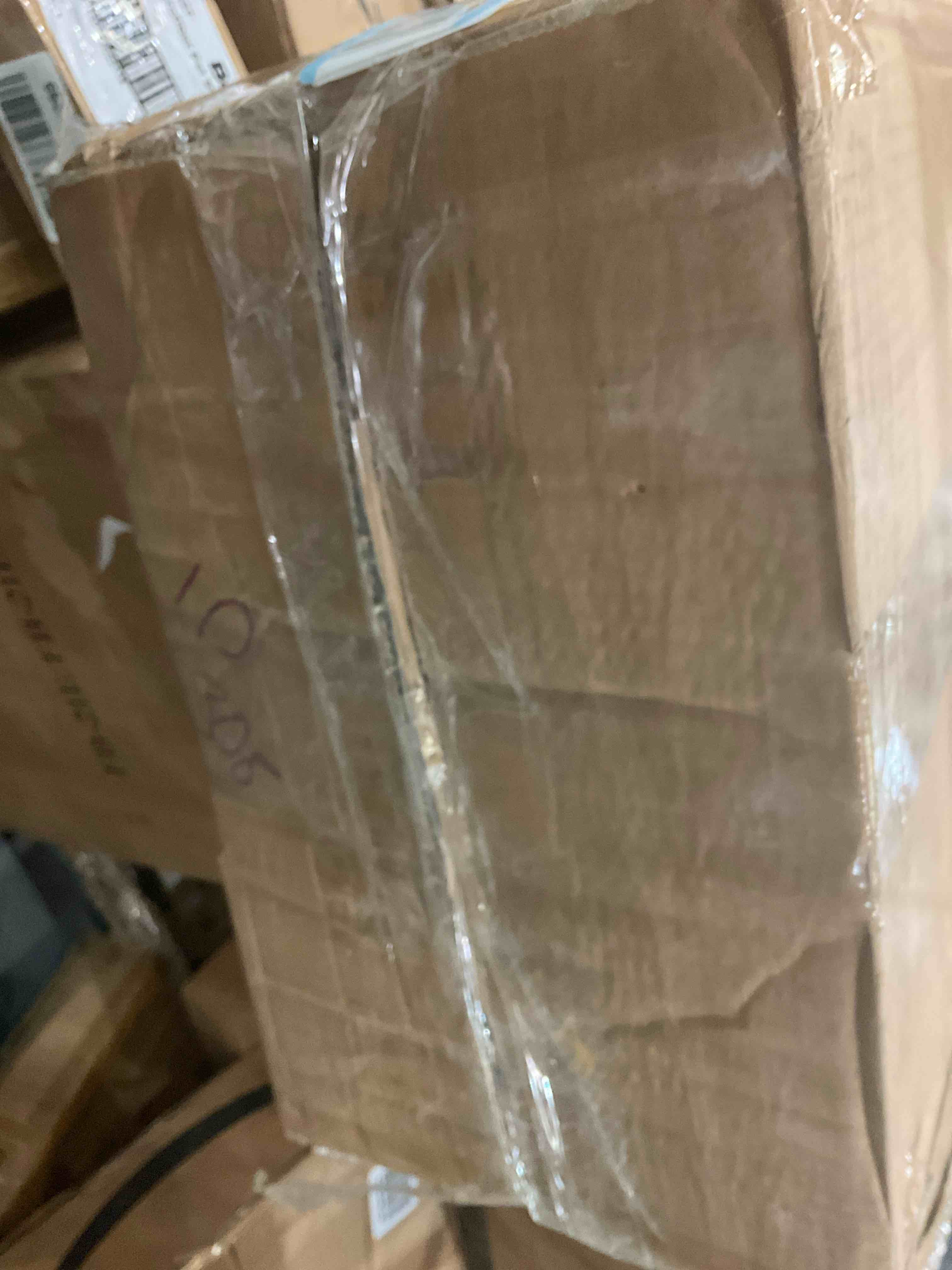 https://s3.amazonaws.com/lotting-images-prod/BargainHunt/BHL00104992_1708108440146.jpeg