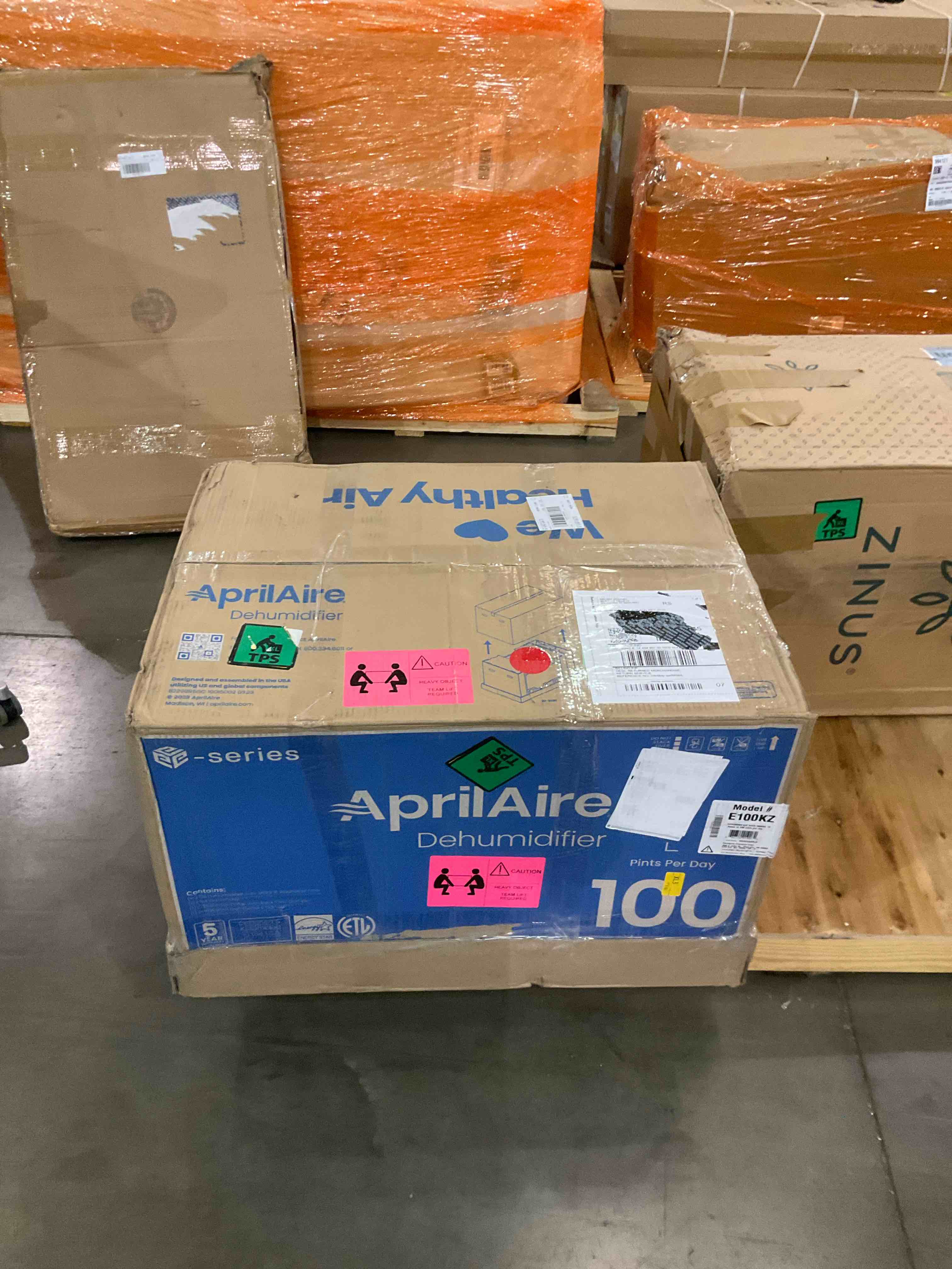 https://s3.amazonaws.com/lotting-images-prod/BargainHunt/BHL00105178_1712241724666.jpeg
