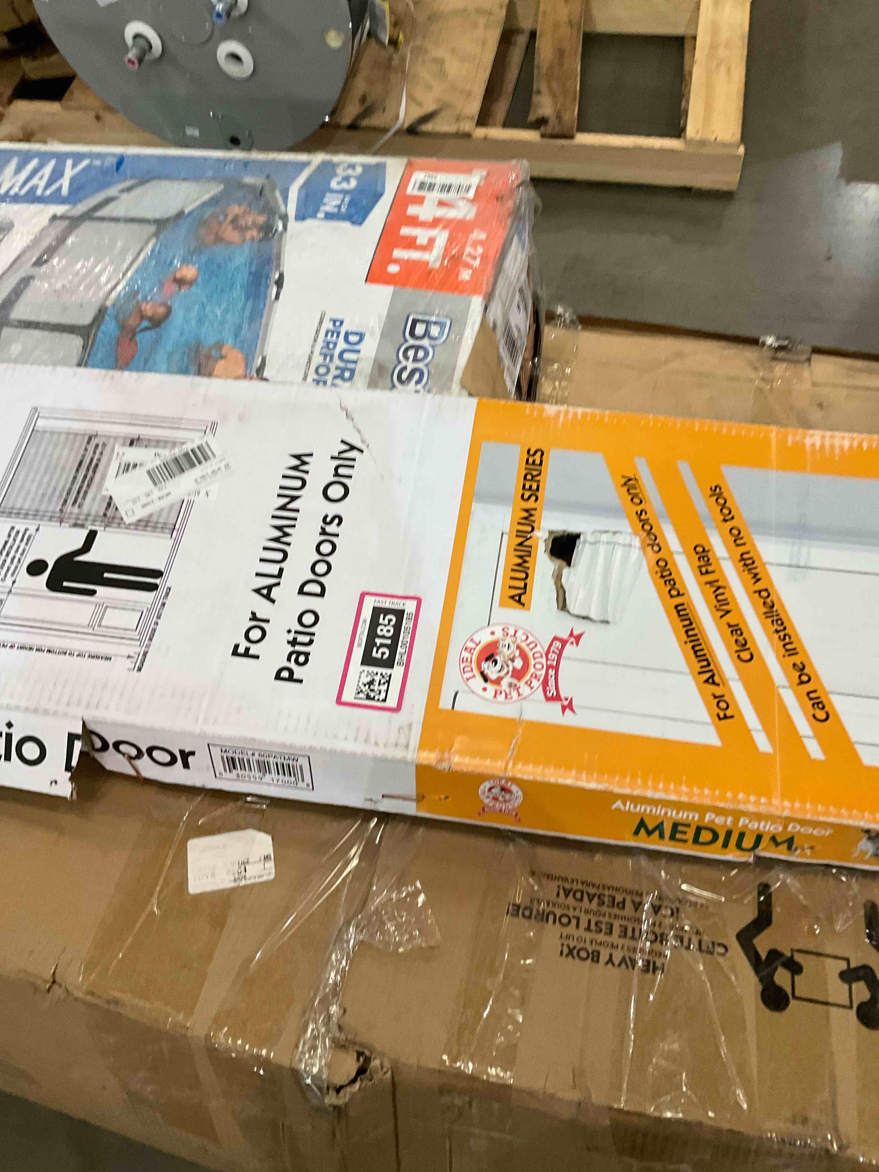 https://s3.amazonaws.com/lotting-images-prod/BargainHunt/BHL00105185_1712245656226.jpeg
