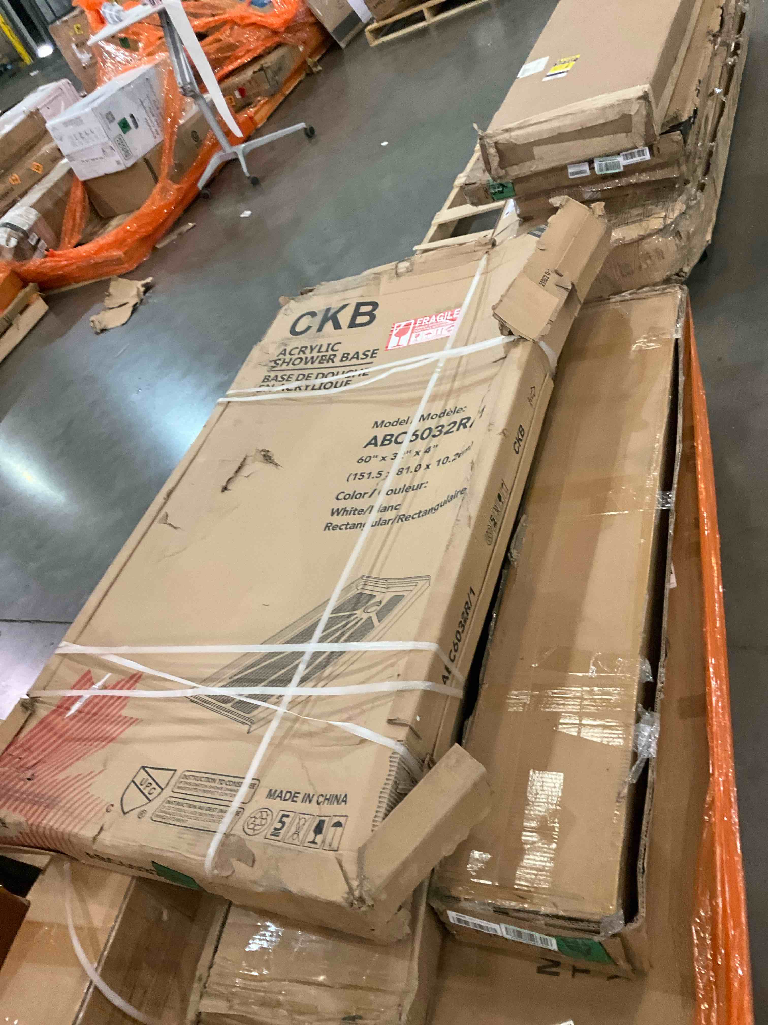 https://s3.amazonaws.com/lotting-images-prod/BargainHunt/BHL00105191_1712250043336.jpeg