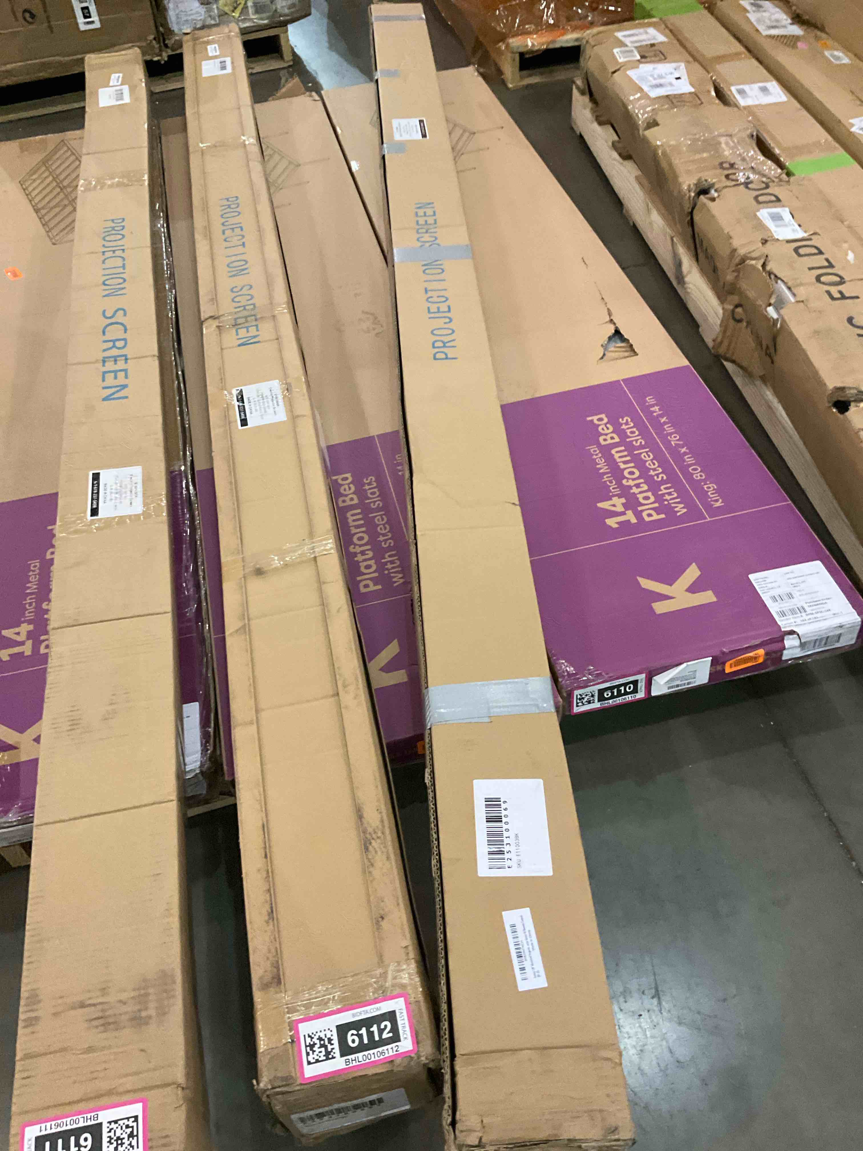 https://s3.amazonaws.com/lotting-images-prod/BargainHunt/BHL00106113_1709755259831.jpeg