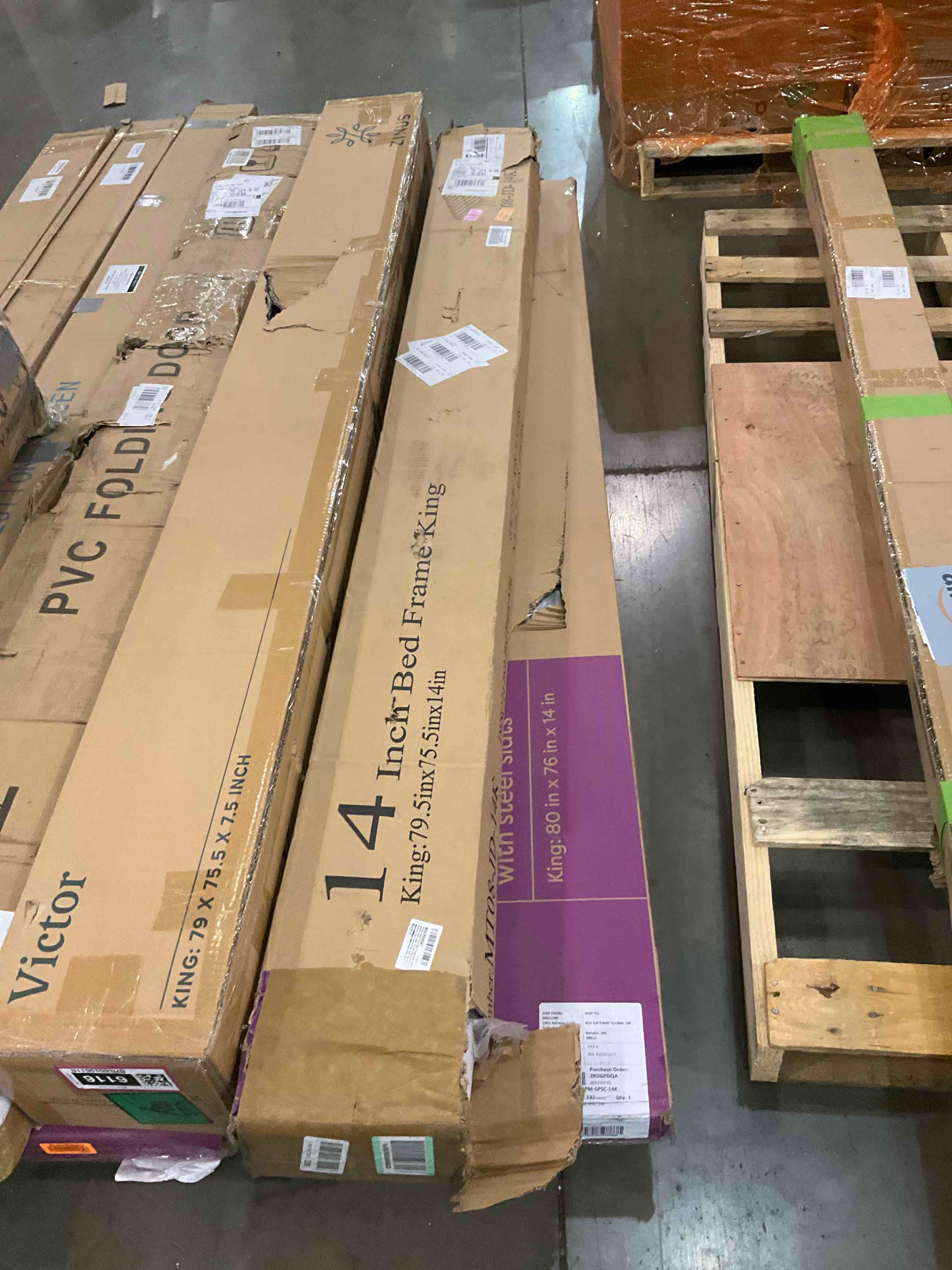 https://s3.amazonaws.com/lotting-images-prod/BargainHunt/BHL00106117_1709755850937.jpeg