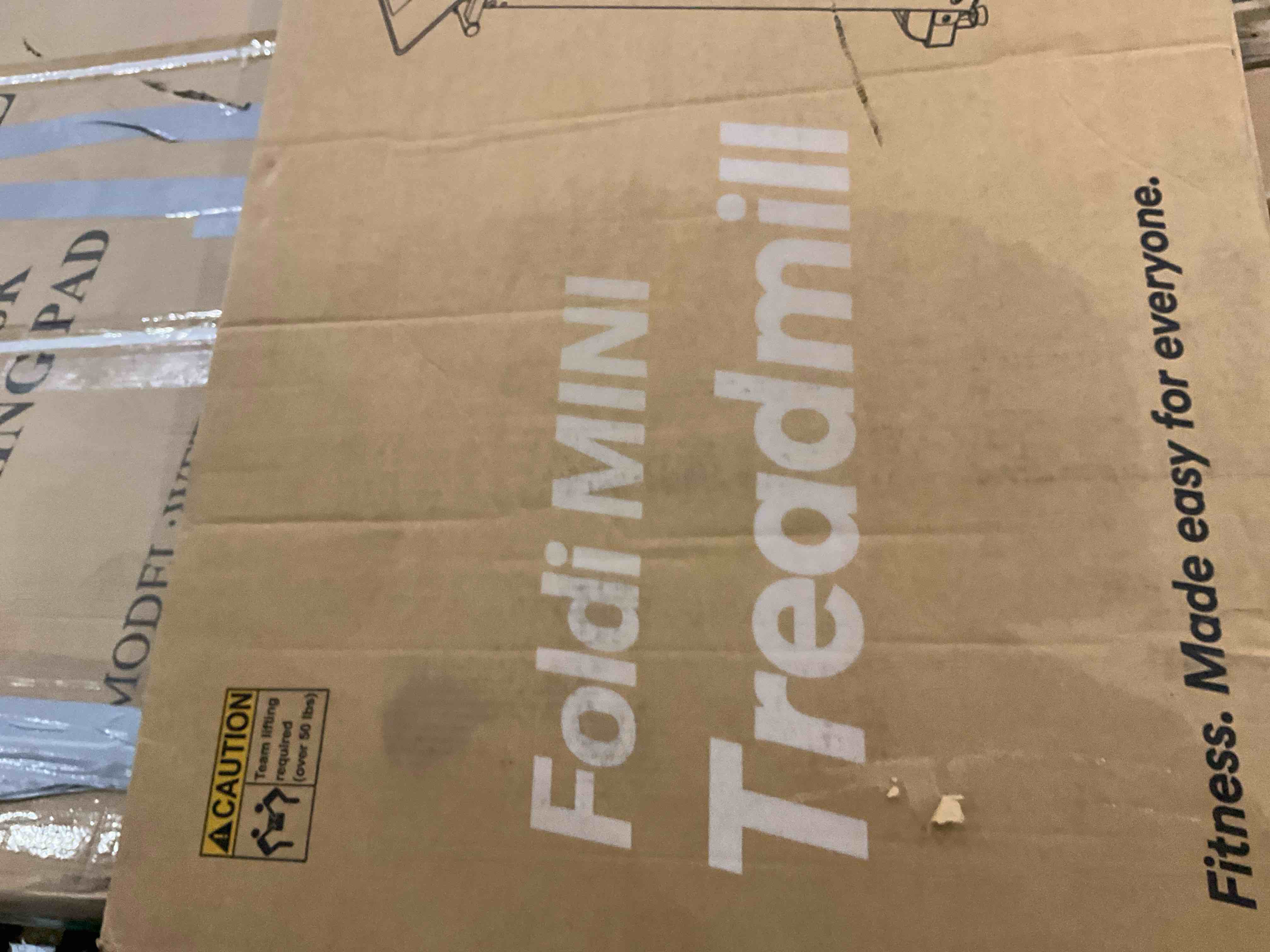 https://s3.amazonaws.com/lotting-images-prod/BargainHunt/BHL00106128_1709815442107.jpeg