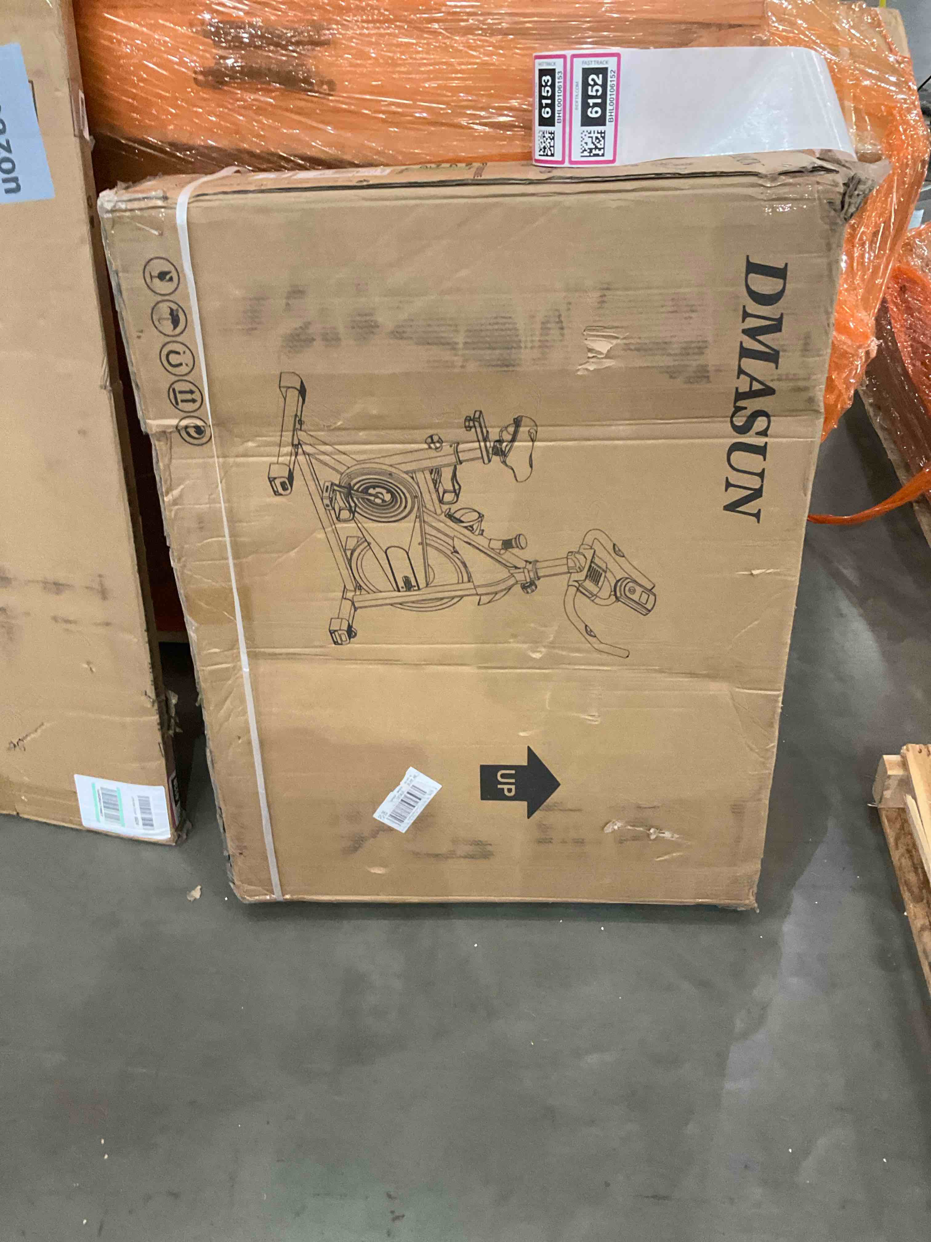 https://s3.amazonaws.com/lotting-images-prod/BargainHunt/BHL00106152_1709823477409.jpeg