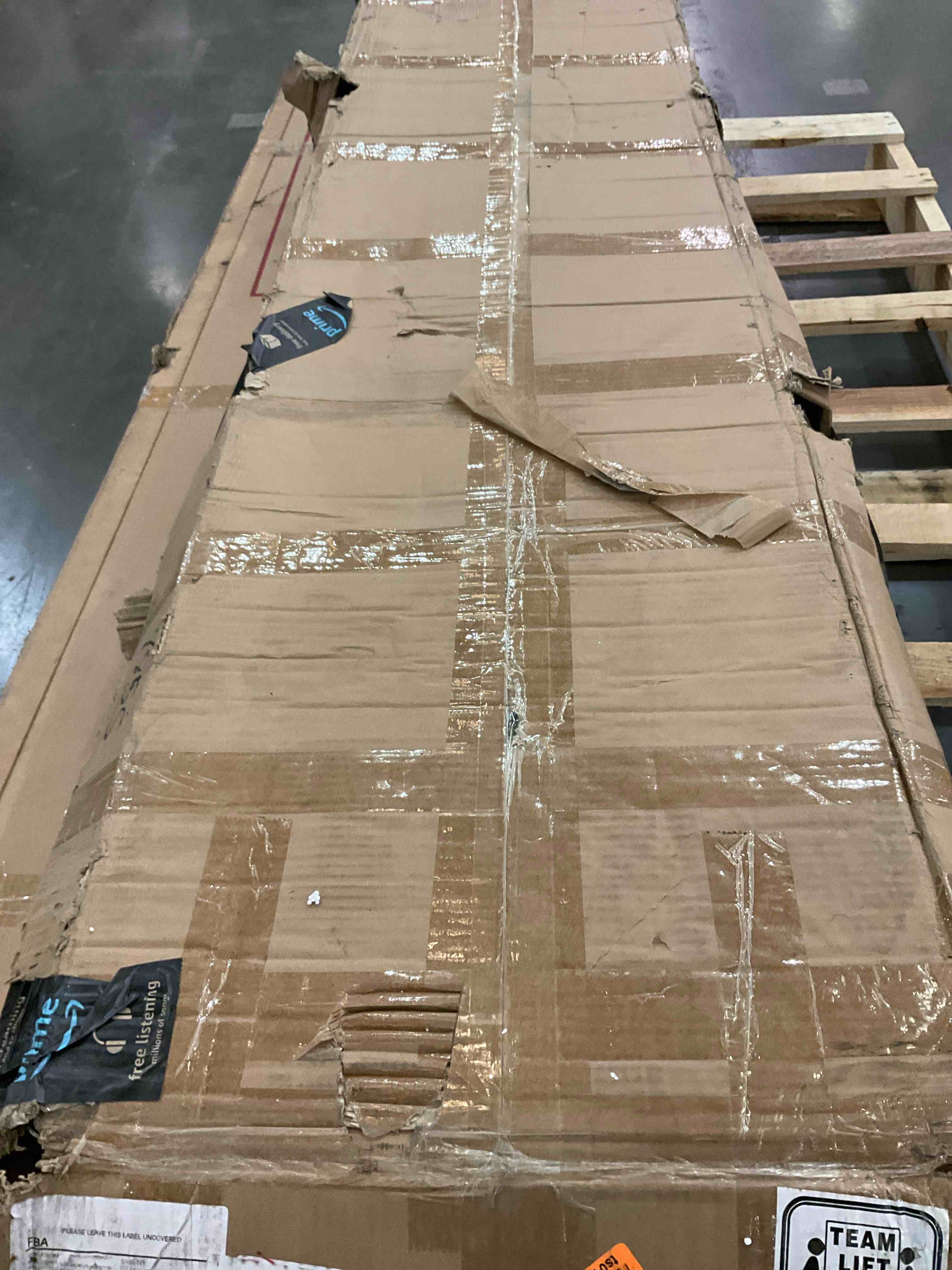 https://s3.amazonaws.com/lotting-images-prod/BargainHunt/BHL00106486_1711379769154.jpeg