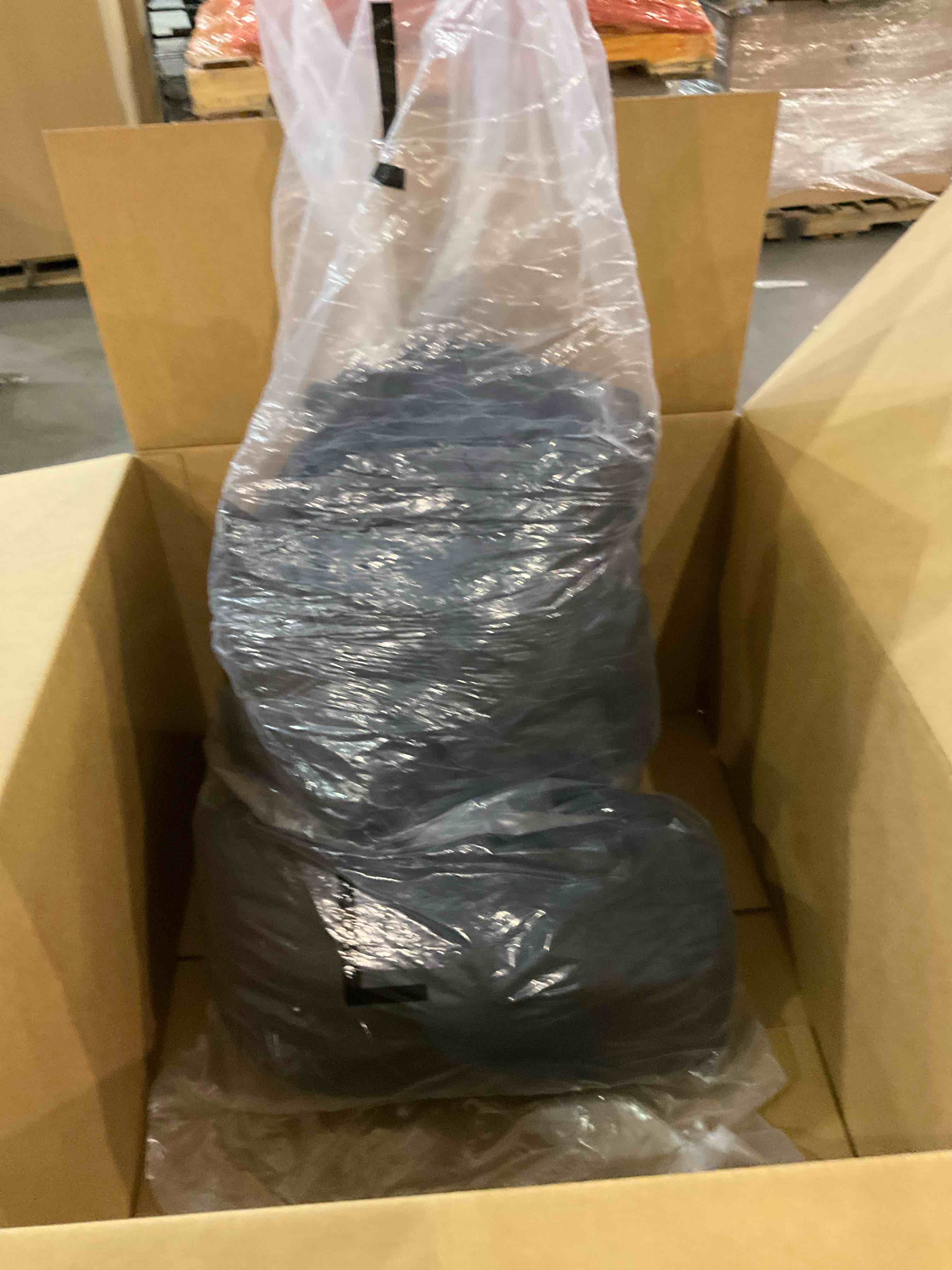 https://s3.amazonaws.com/lotting-images-prod/BargainHunt/BHL00106501_1709130483292.jpeg