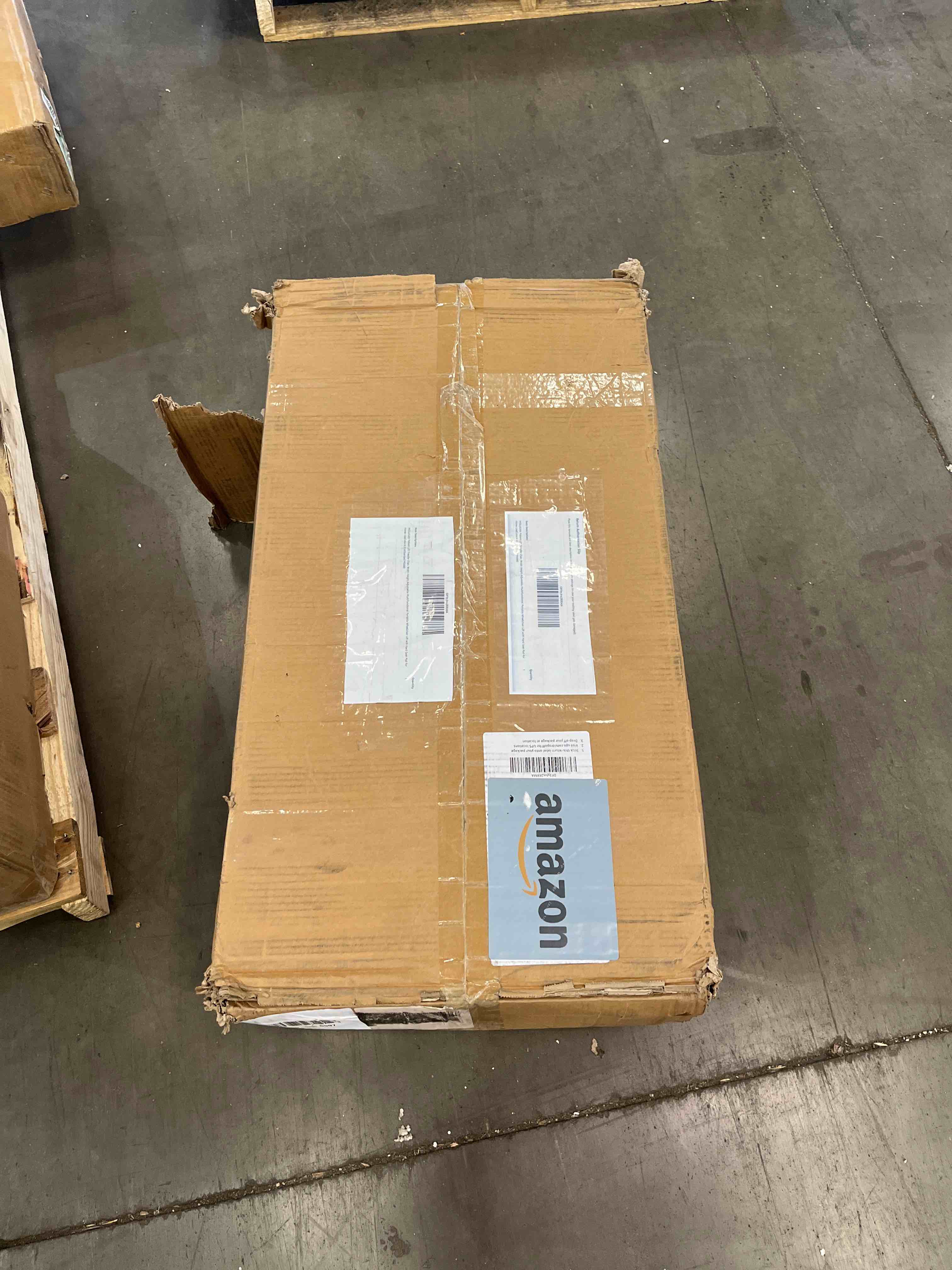 https://s3.amazonaws.com/lotting-images-prod/BargainHunt/BHL00106719_1711995671261.jpeg