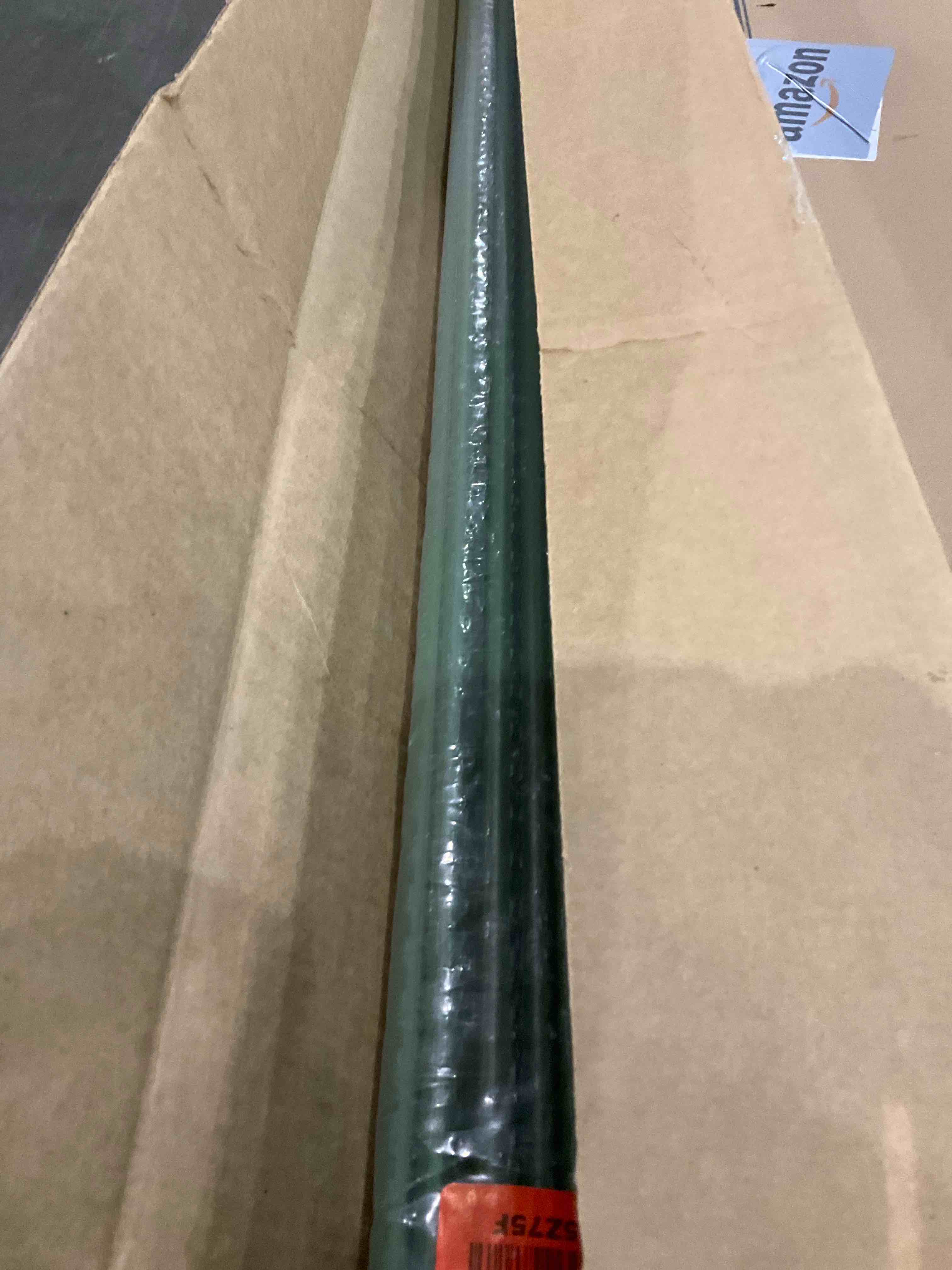 https://s3.amazonaws.com/lotting-images-prod/BargainHunt/BHL00106832_1714130640659.jpeg