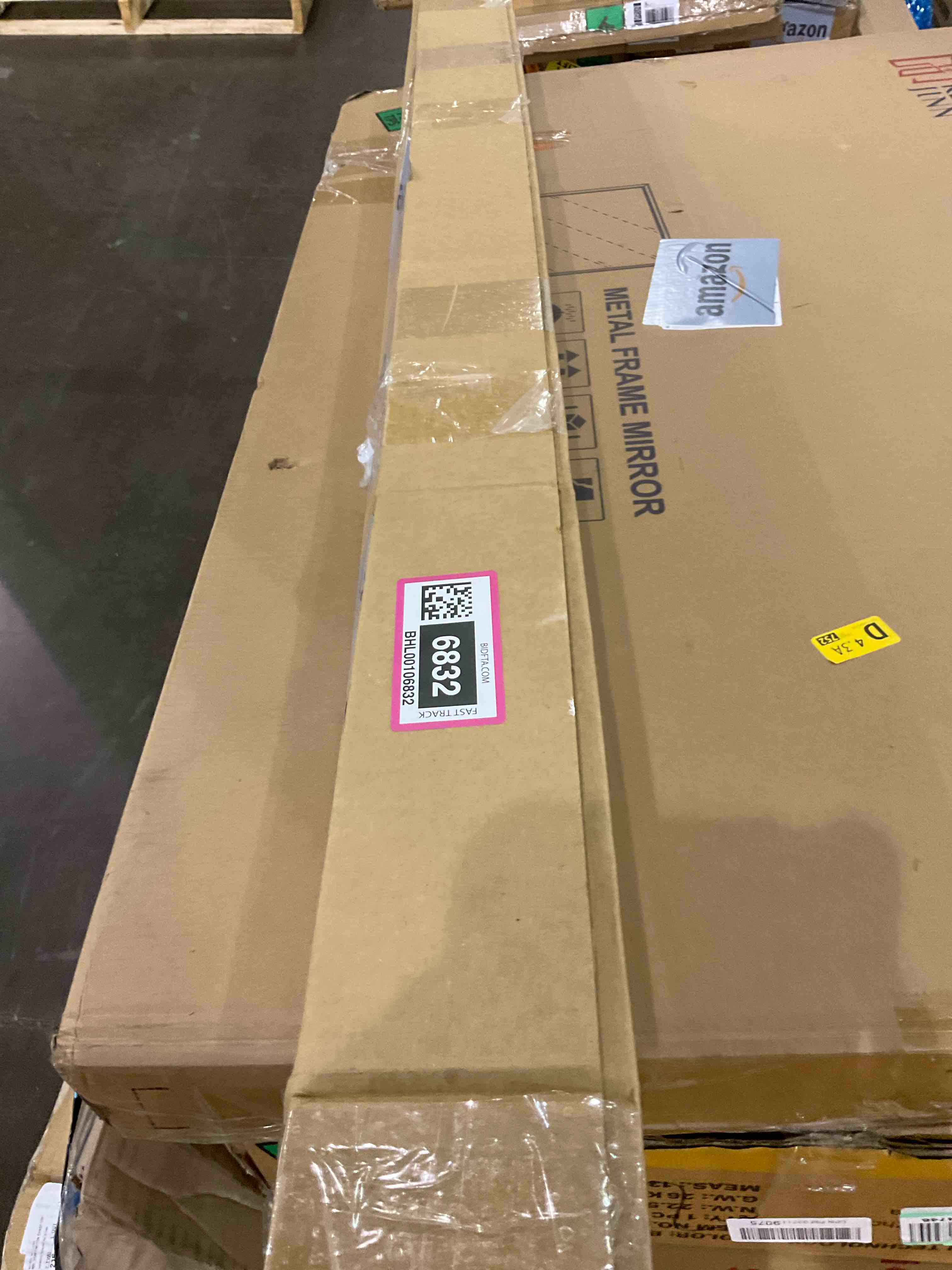 https://s3.amazonaws.com/lotting-images-prod/BargainHunt/BHL00106832_1714130702768.jpeg
