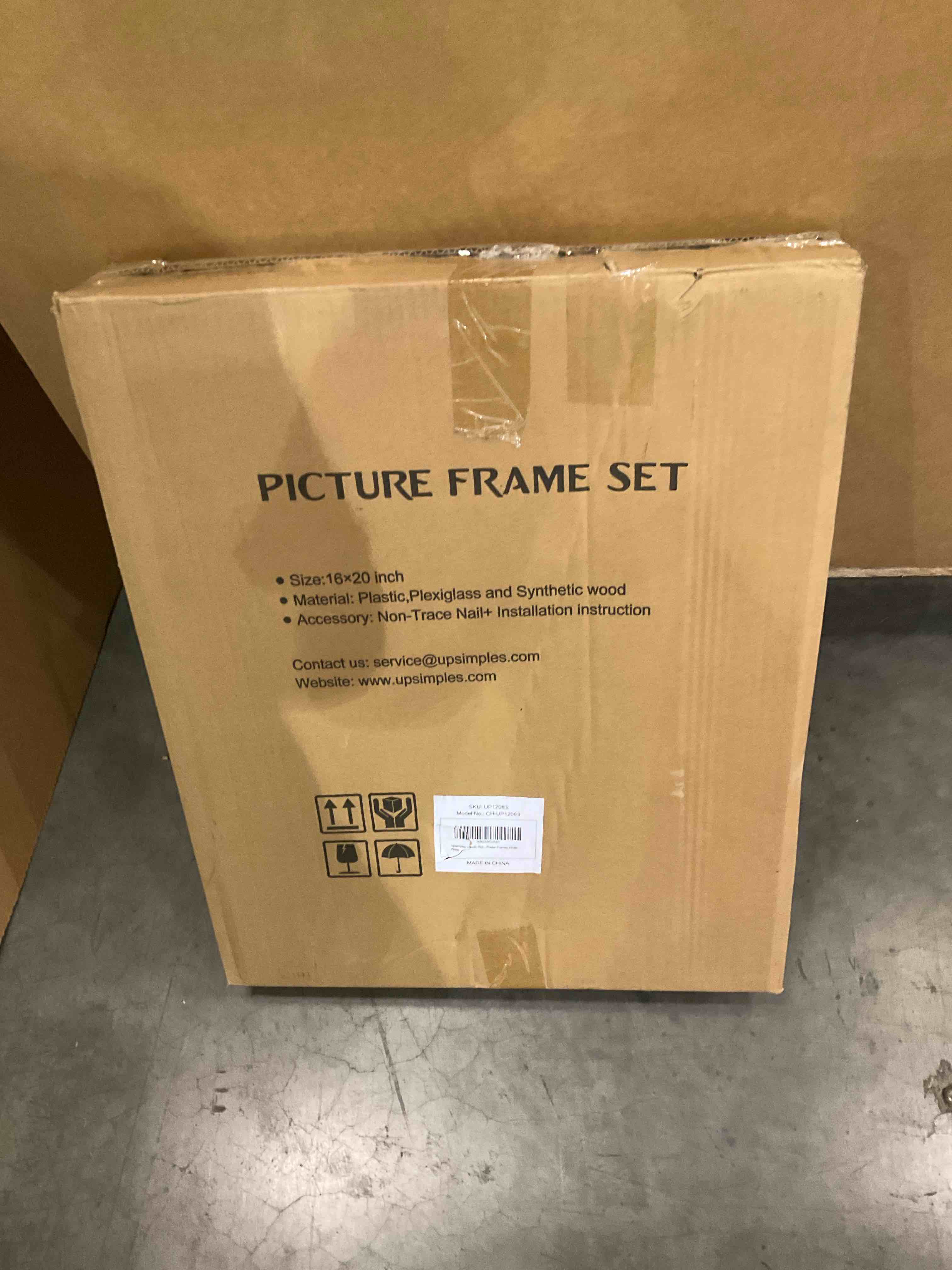 https://s3.amazonaws.com/lotting-images-prod/BargainHunt/BHL00108129_1706643940153.jpeg