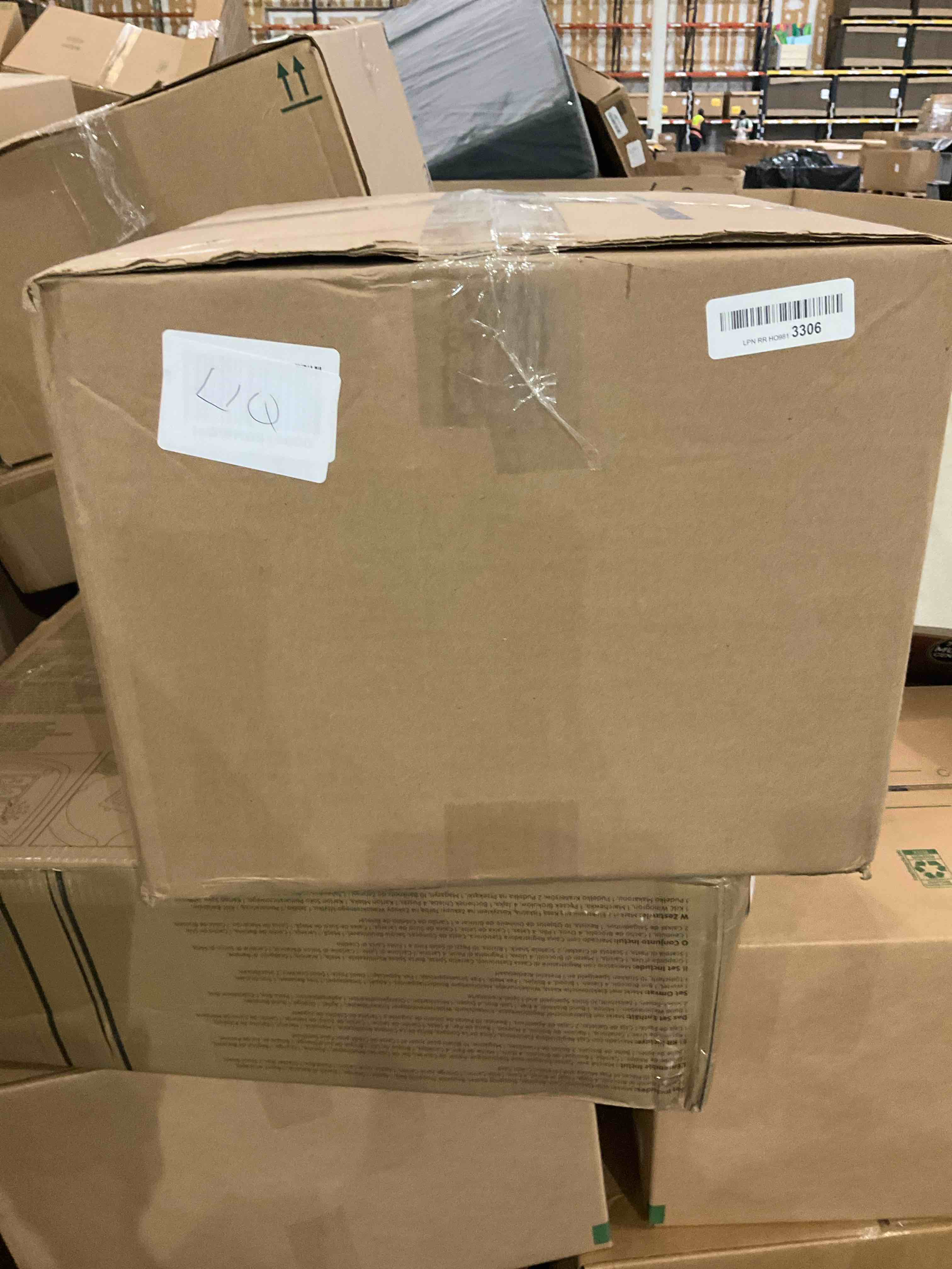 https://s3.amazonaws.com/lotting-images-prod/BargainHunt/BHL00108137_1706645527155.jpeg