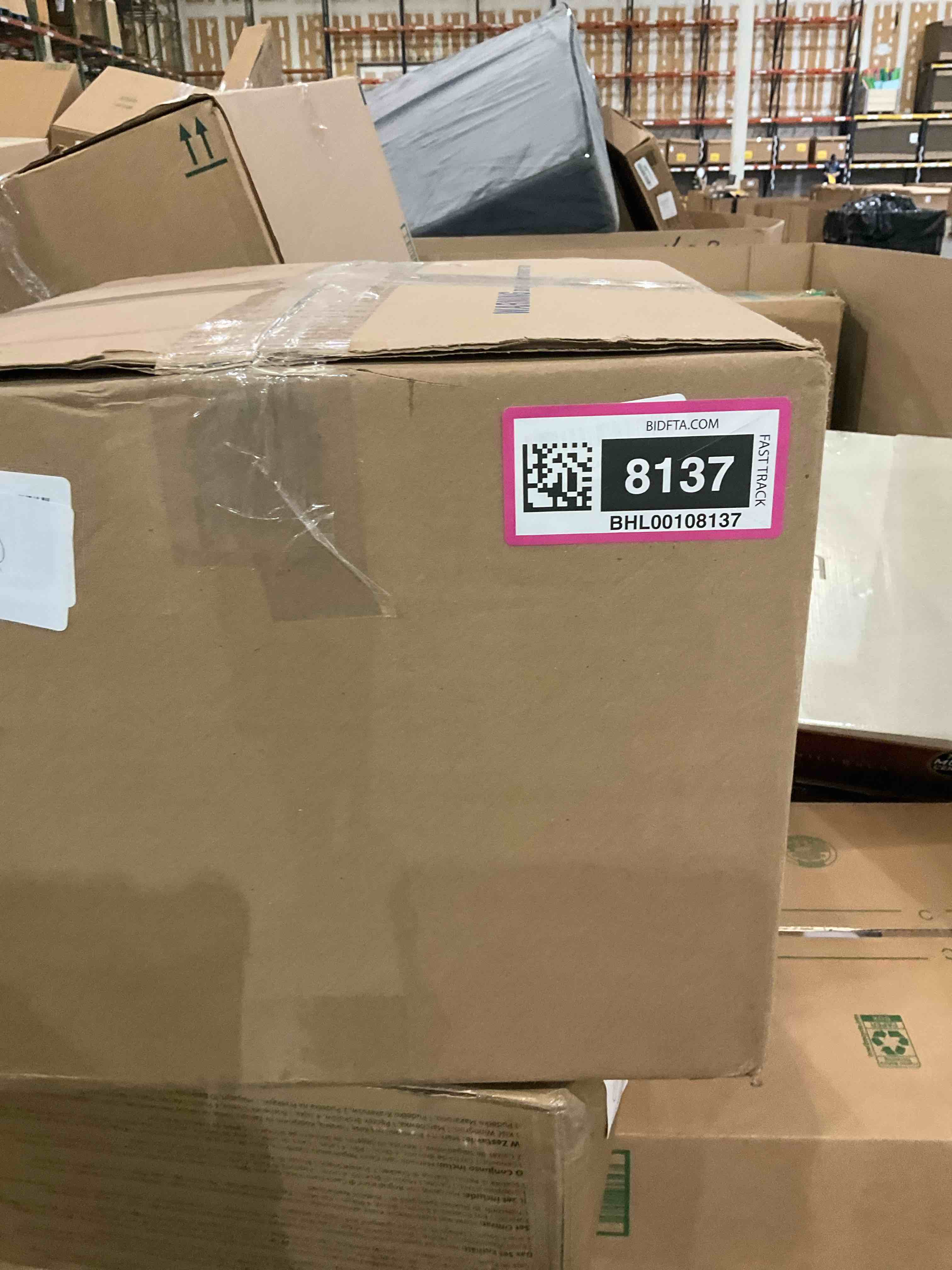 https://s3.amazonaws.com/lotting-images-prod/BargainHunt/BHL00108137_1706645546243.jpeg
