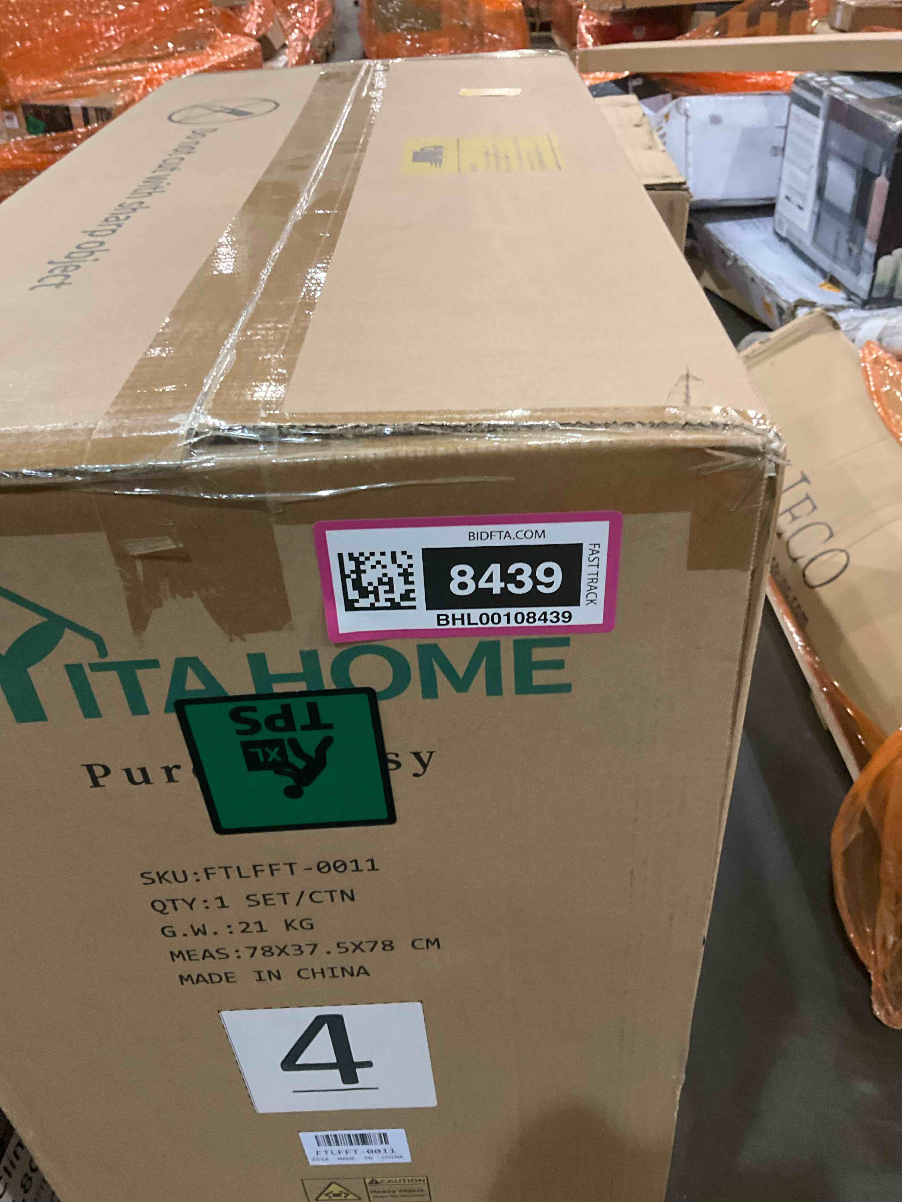 https://s3.amazonaws.com/lotting-images-prod/BargainHunt/BHL00108439_1707135995577.jpeg