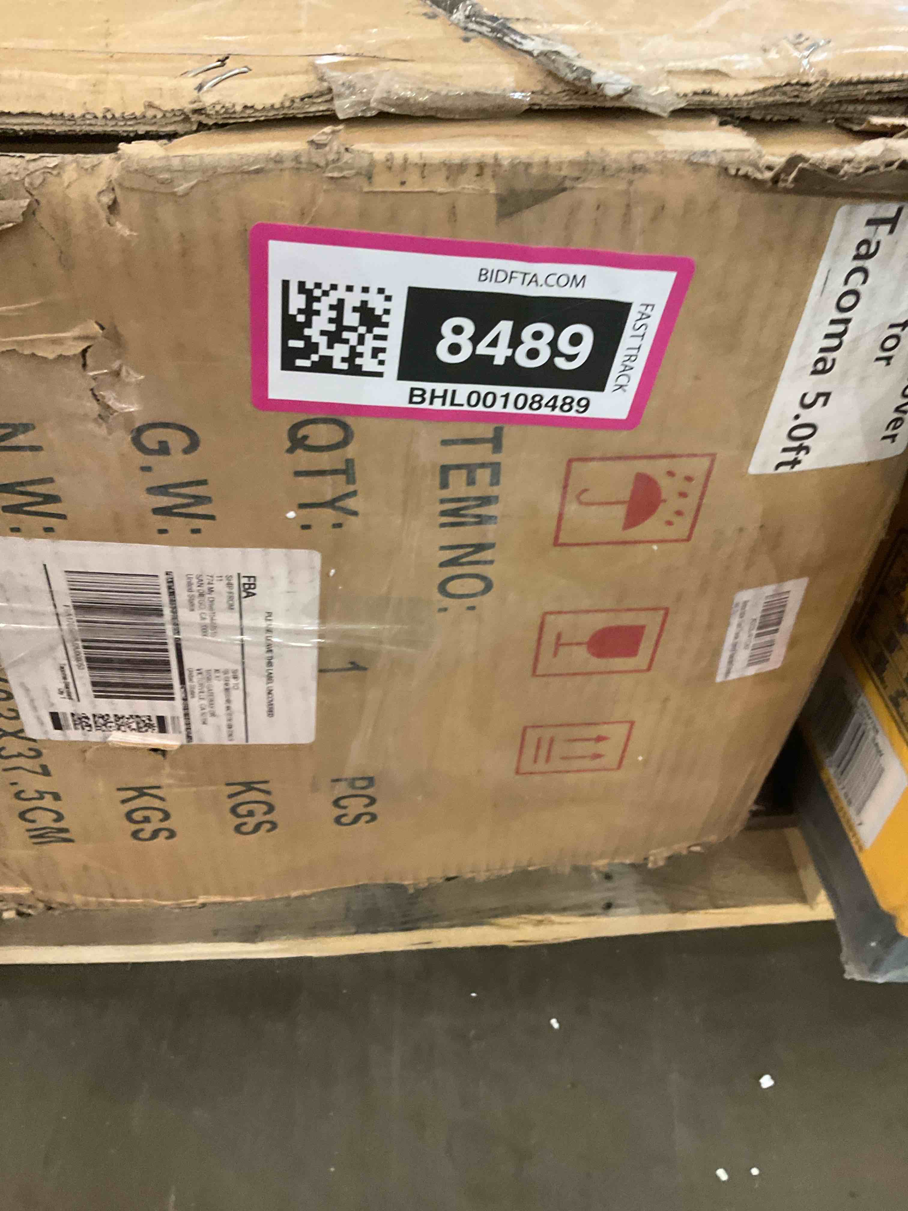 https://s3.amazonaws.com/lotting-images-prod/BargainHunt/BHL00108489_1707161269559.jpeg