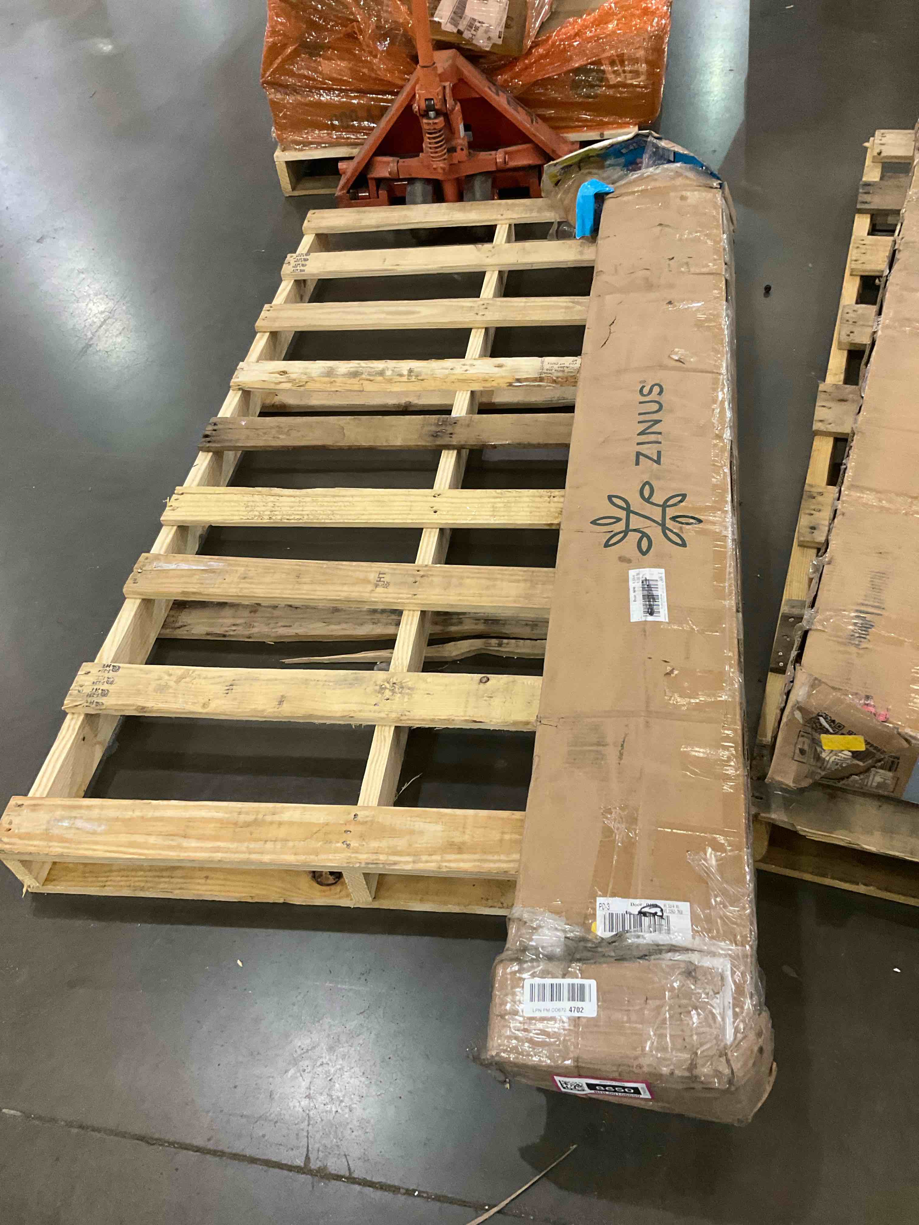 https://s3.amazonaws.com/lotting-images-prod/BargainHunt/BHL00108650_1712248987263.jpeg