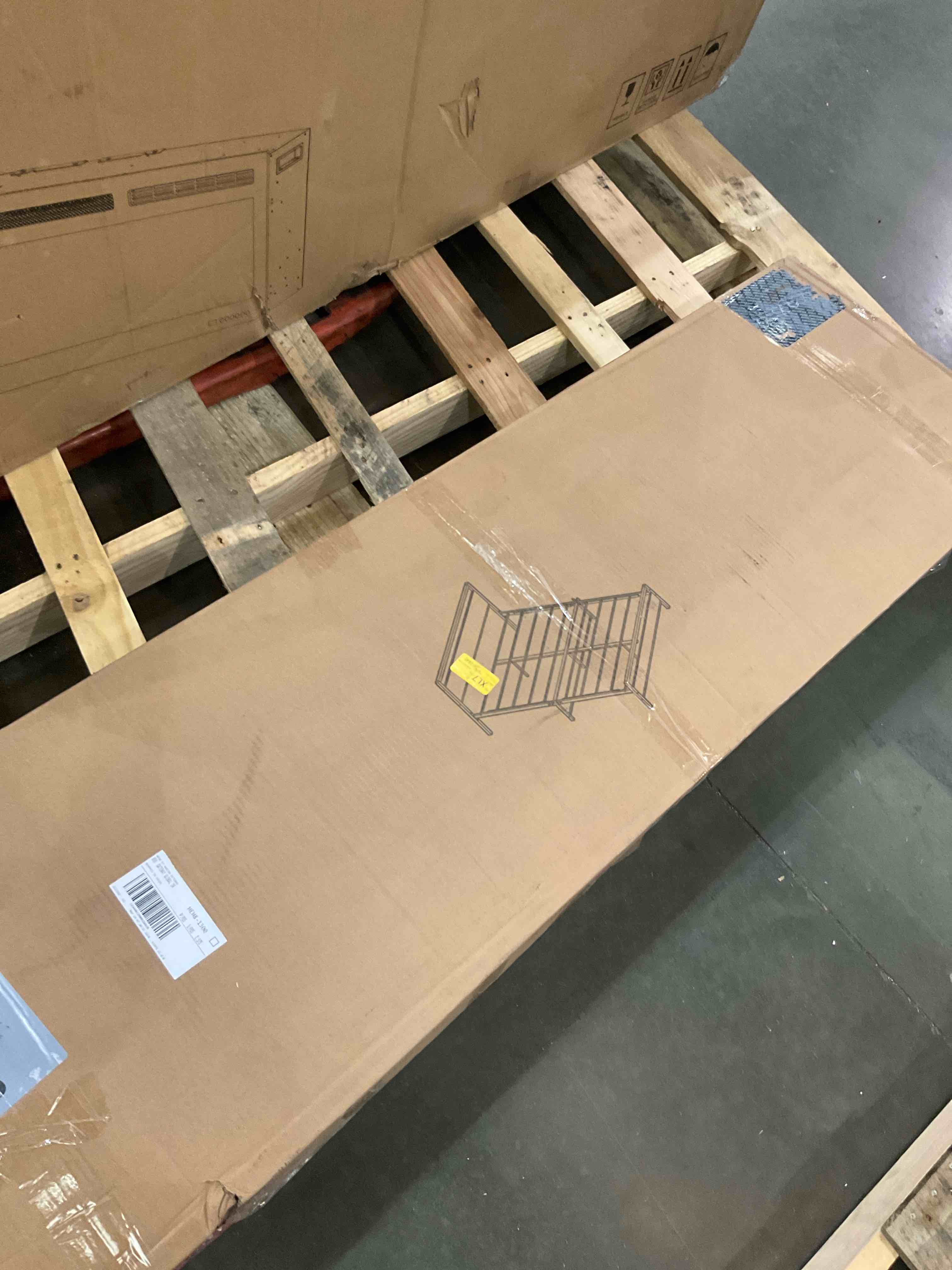 https://s3.amazonaws.com/lotting-images-prod/BargainHunt/BHL00108663_1712255166735.jpeg