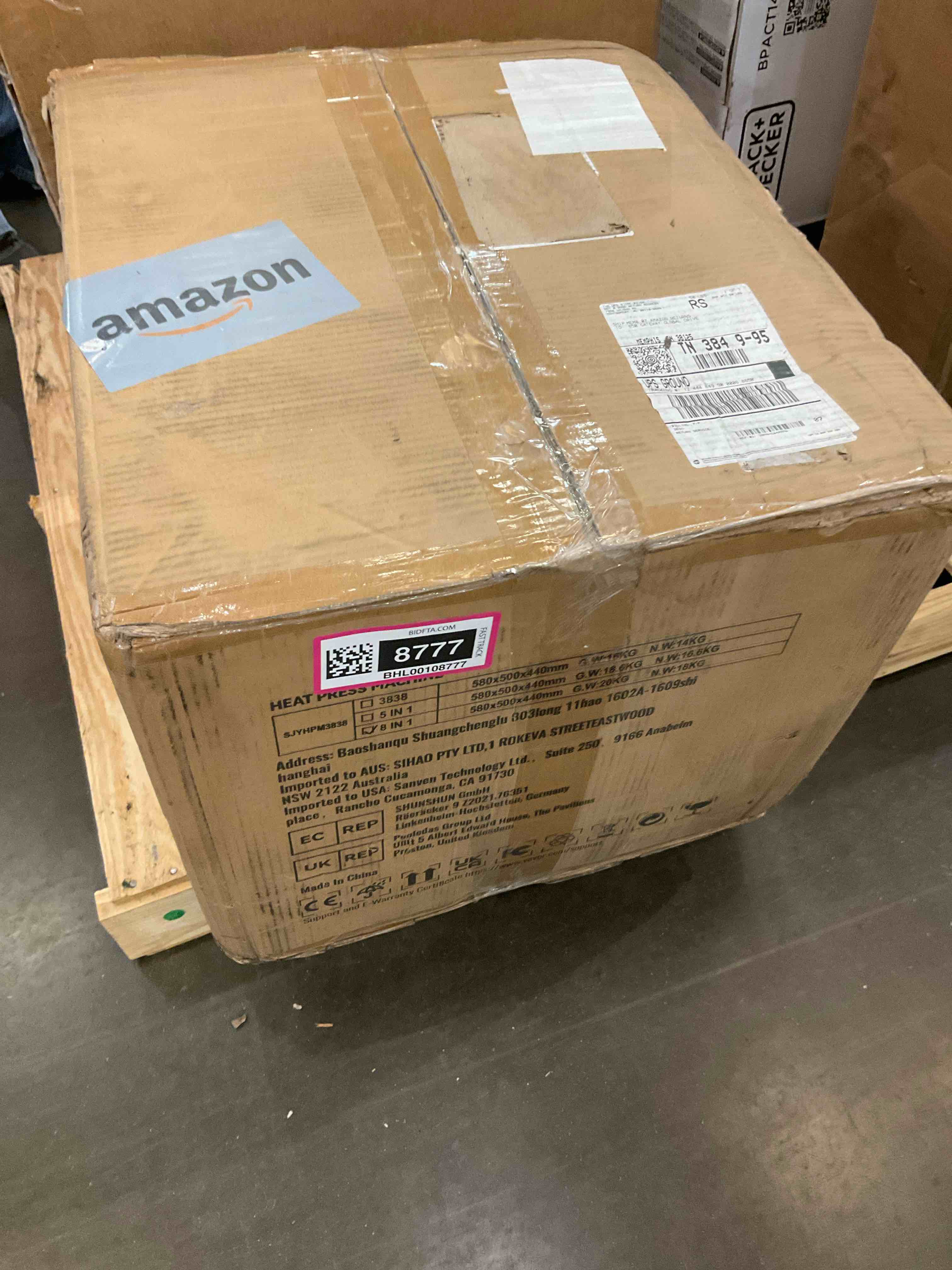https://s3.amazonaws.com/lotting-images-prod/BargainHunt/BHL00108777_1713799271264.jpeg