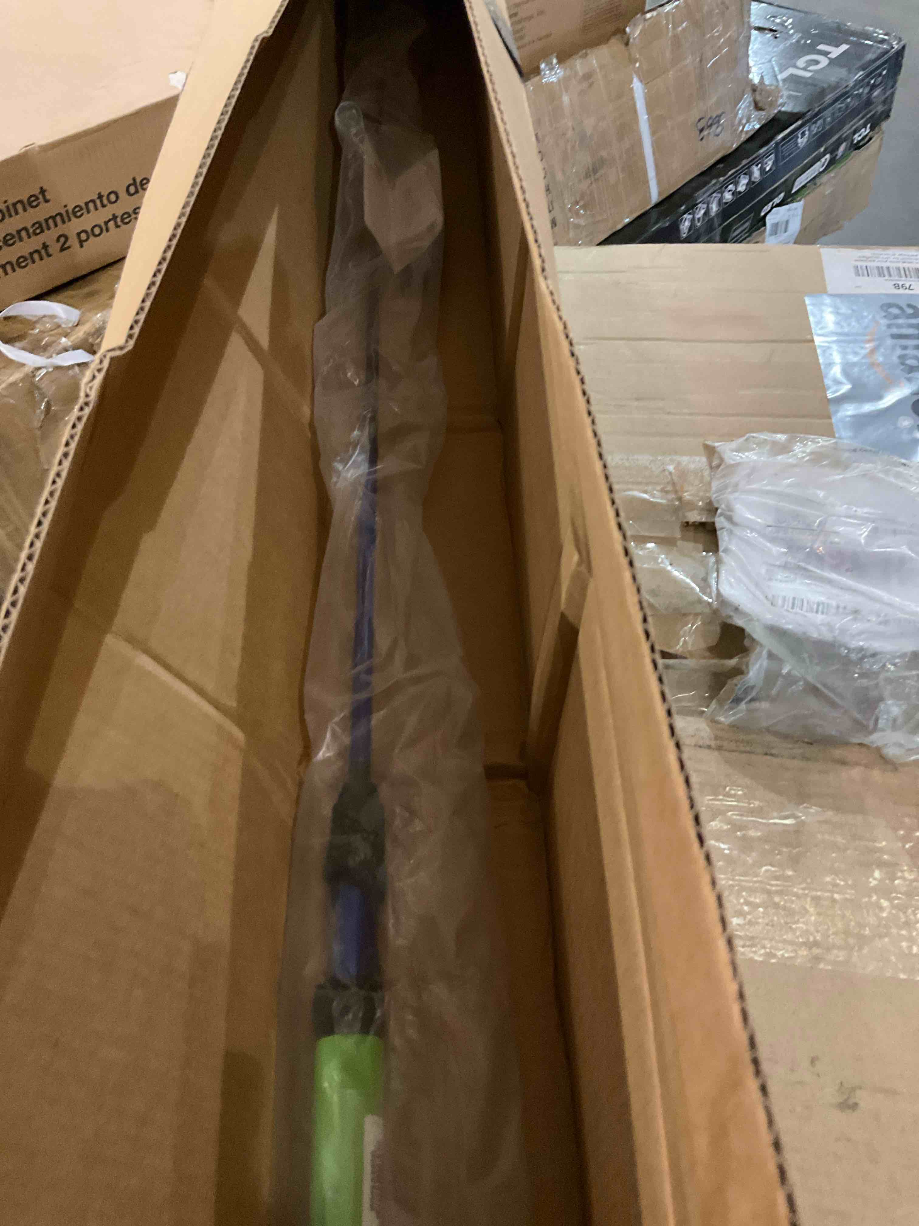 https://s3.amazonaws.com/lotting-images-prod/BargainHunt/BHL00108911_1714651265858.jpeg