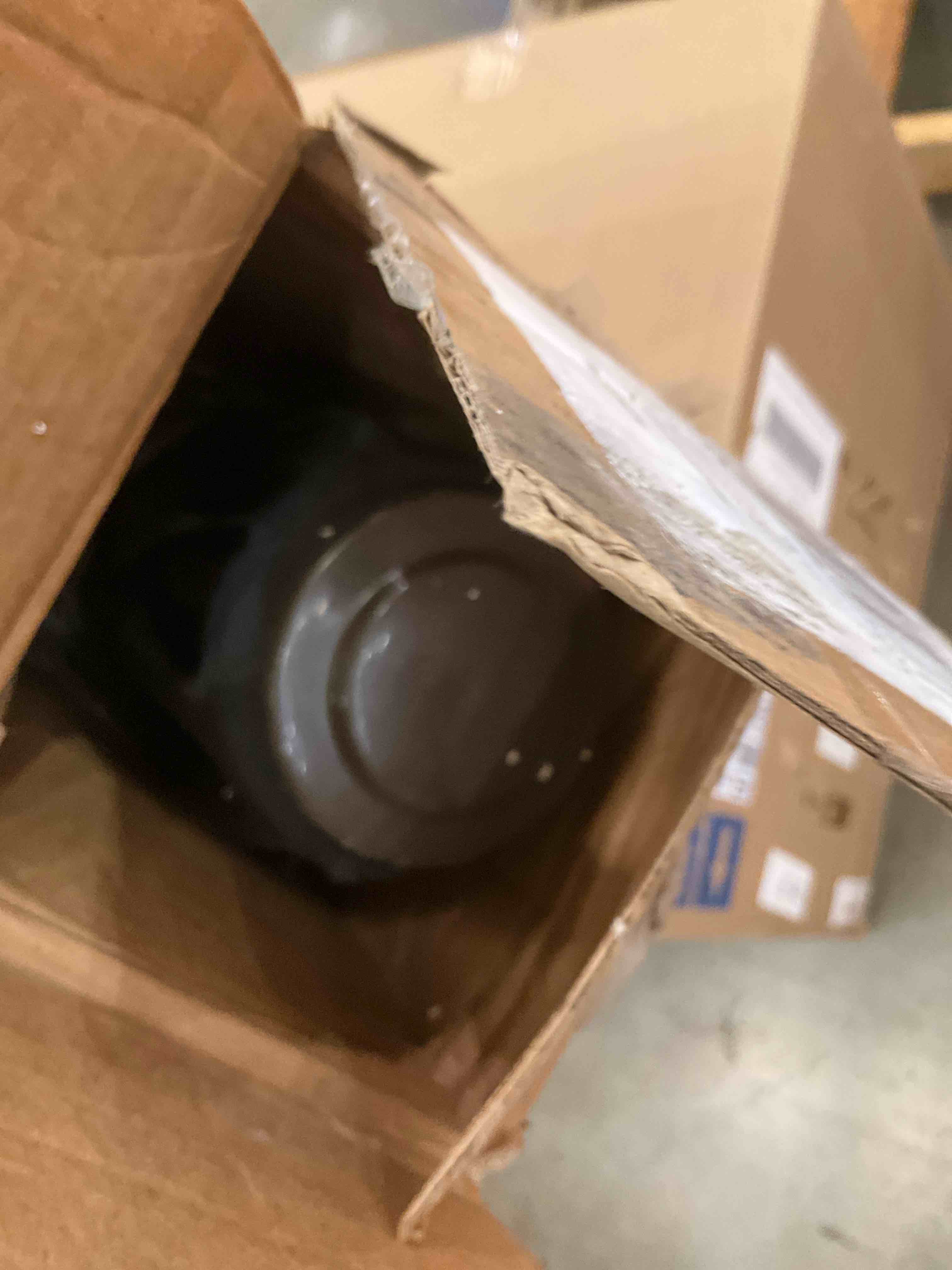 https://s3.amazonaws.com/lotting-images-prod/BargainHunt/BHL00109419_1715871552930.jpeg