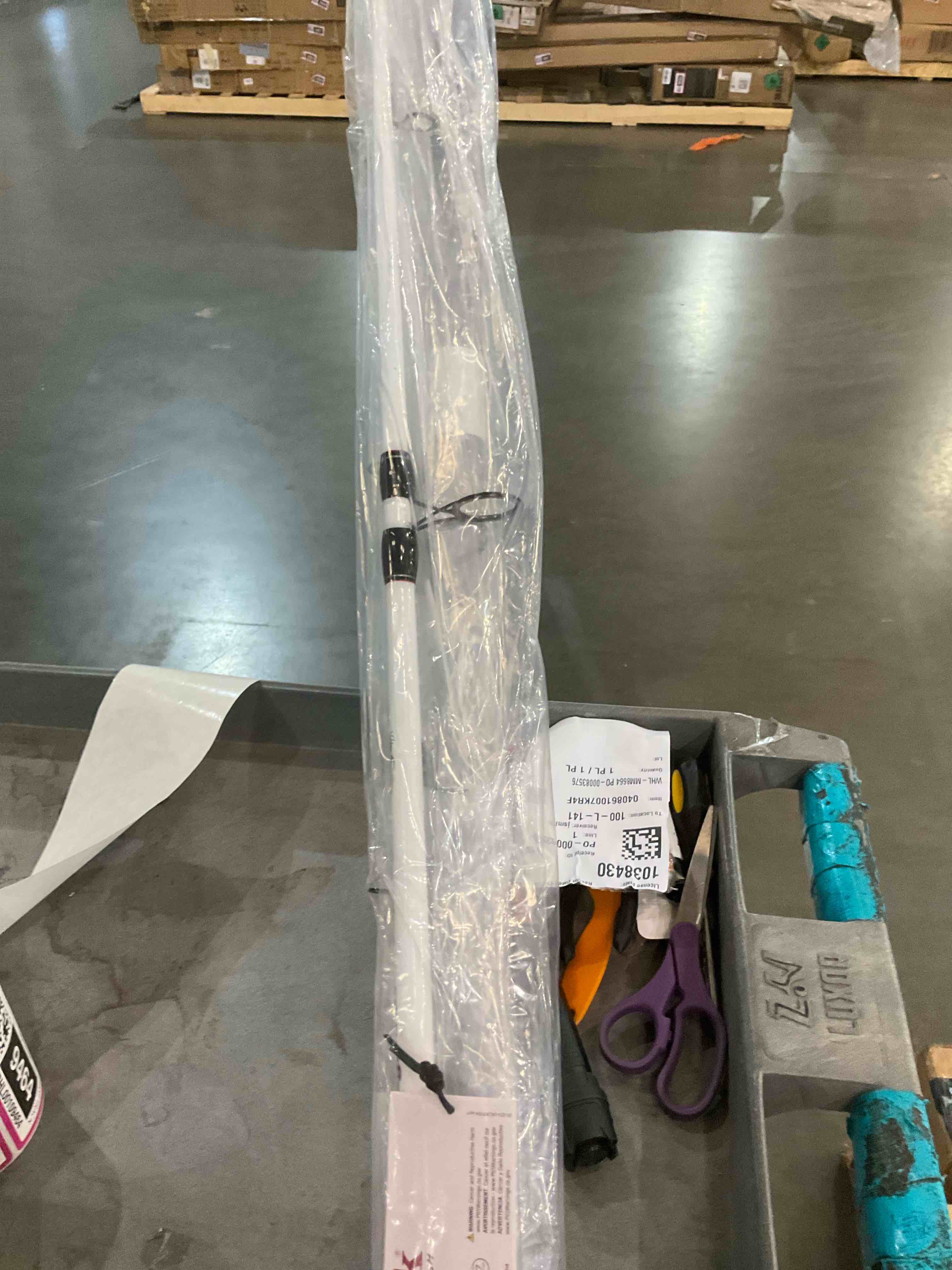 https://s3.amazonaws.com/lotting-images-prod/BargainHunt/BHL00109461_1716207396707.jpeg