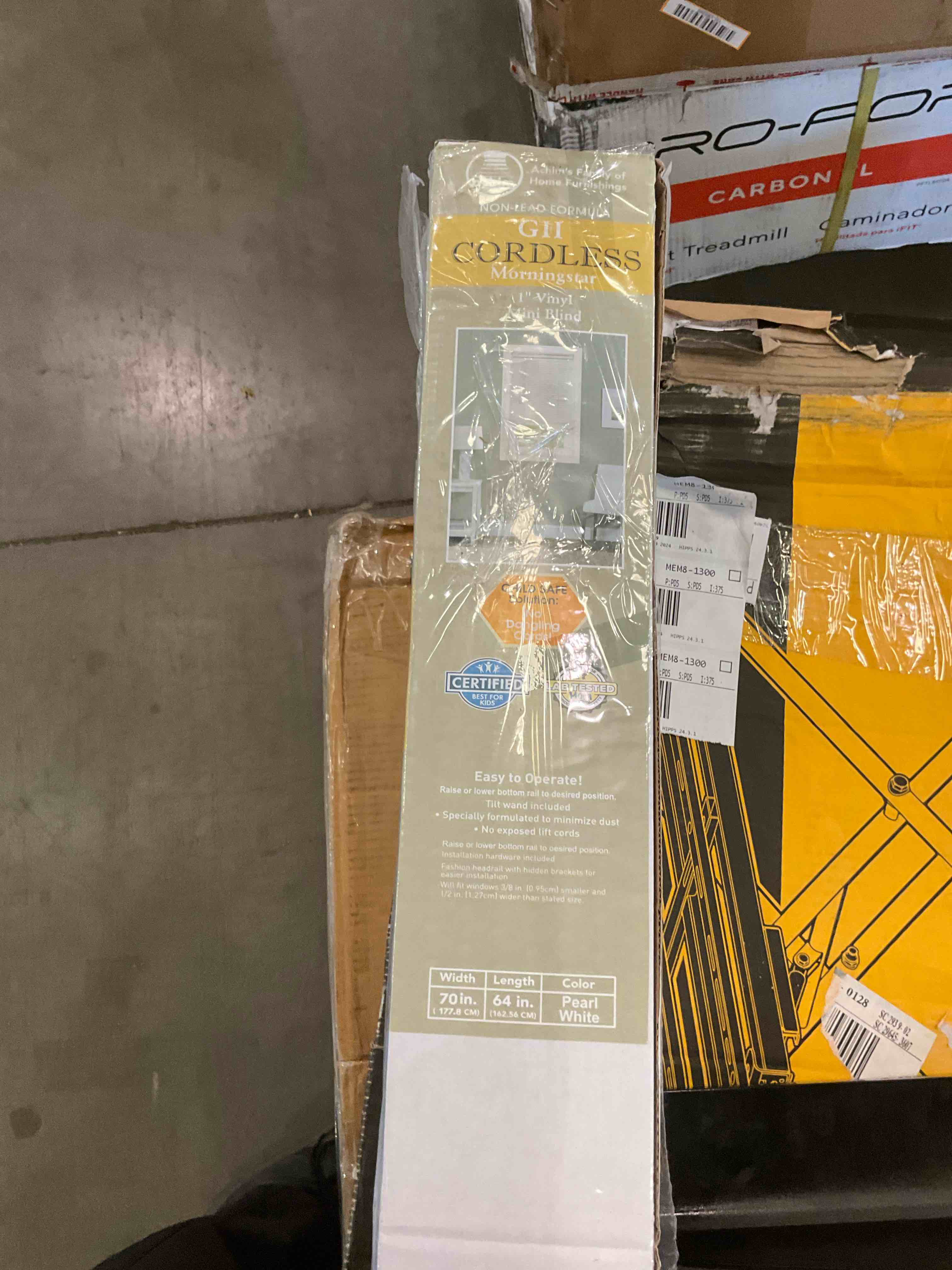 https://s3.amazonaws.com/lotting-images-prod/BargainHunt/BHL00109472_1716211160046.jpeg