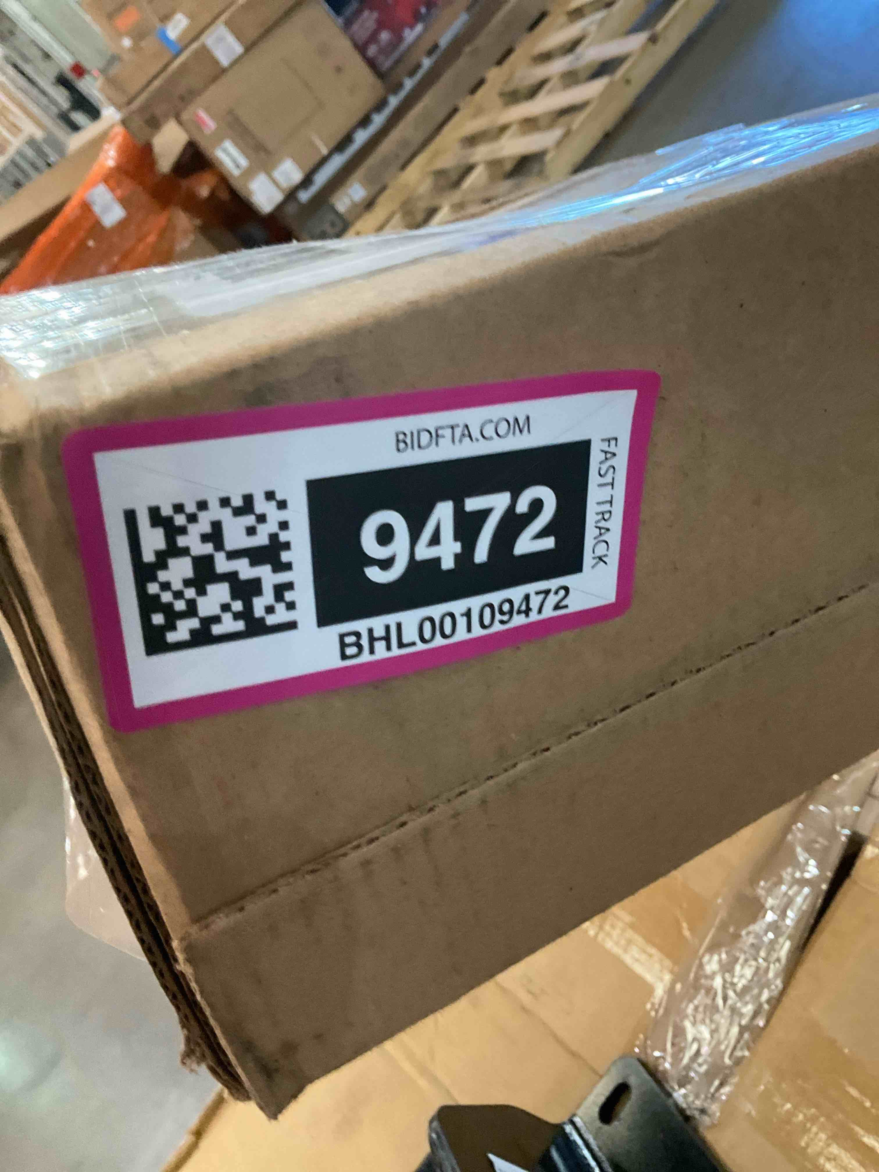 https://s3.amazonaws.com/lotting-images-prod/BargainHunt/BHL00109472_1716211210229.jpeg
