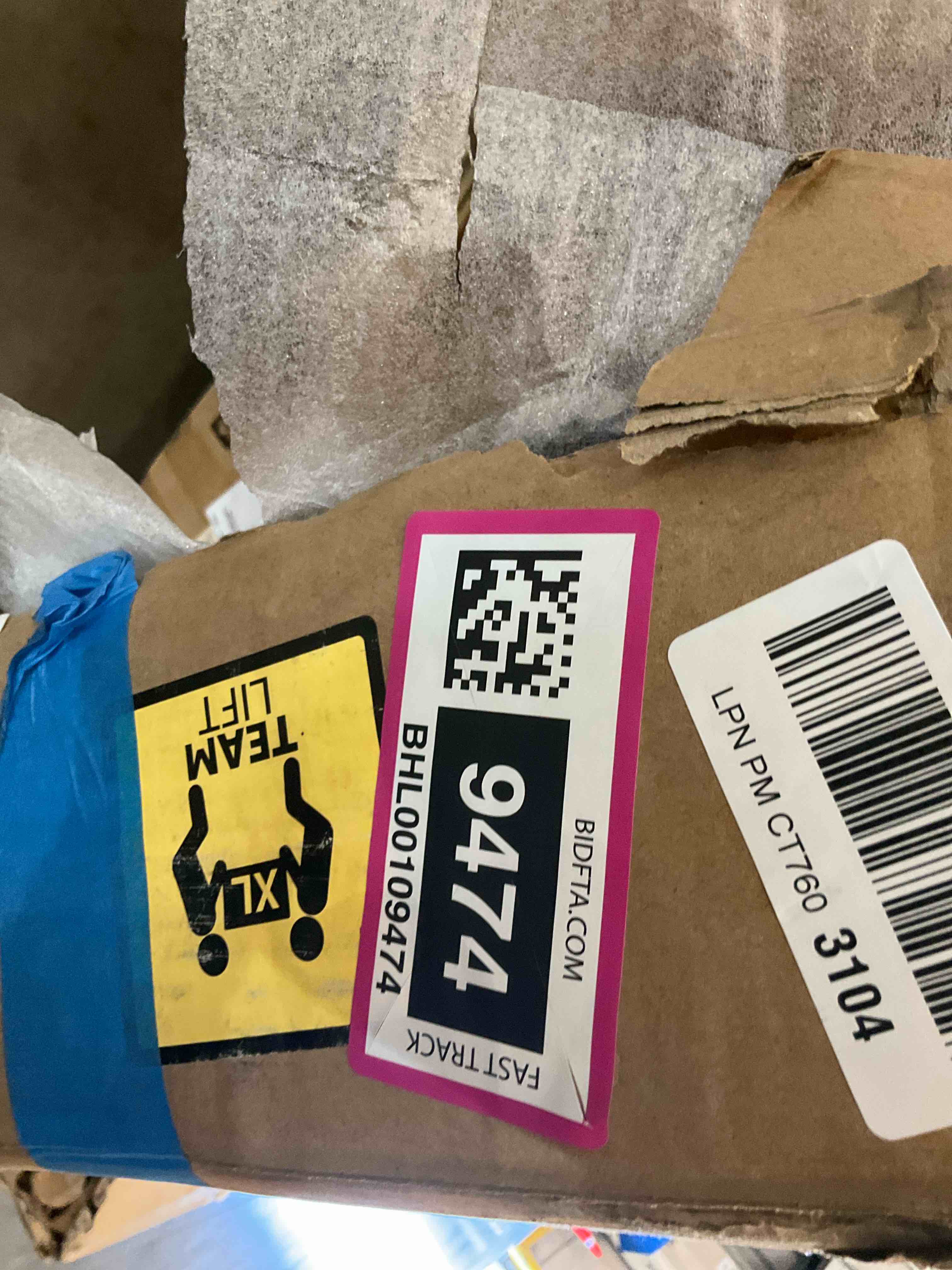 https://s3.amazonaws.com/lotting-images-prod/BargainHunt/BHL00109474_1716212096532.jpeg
