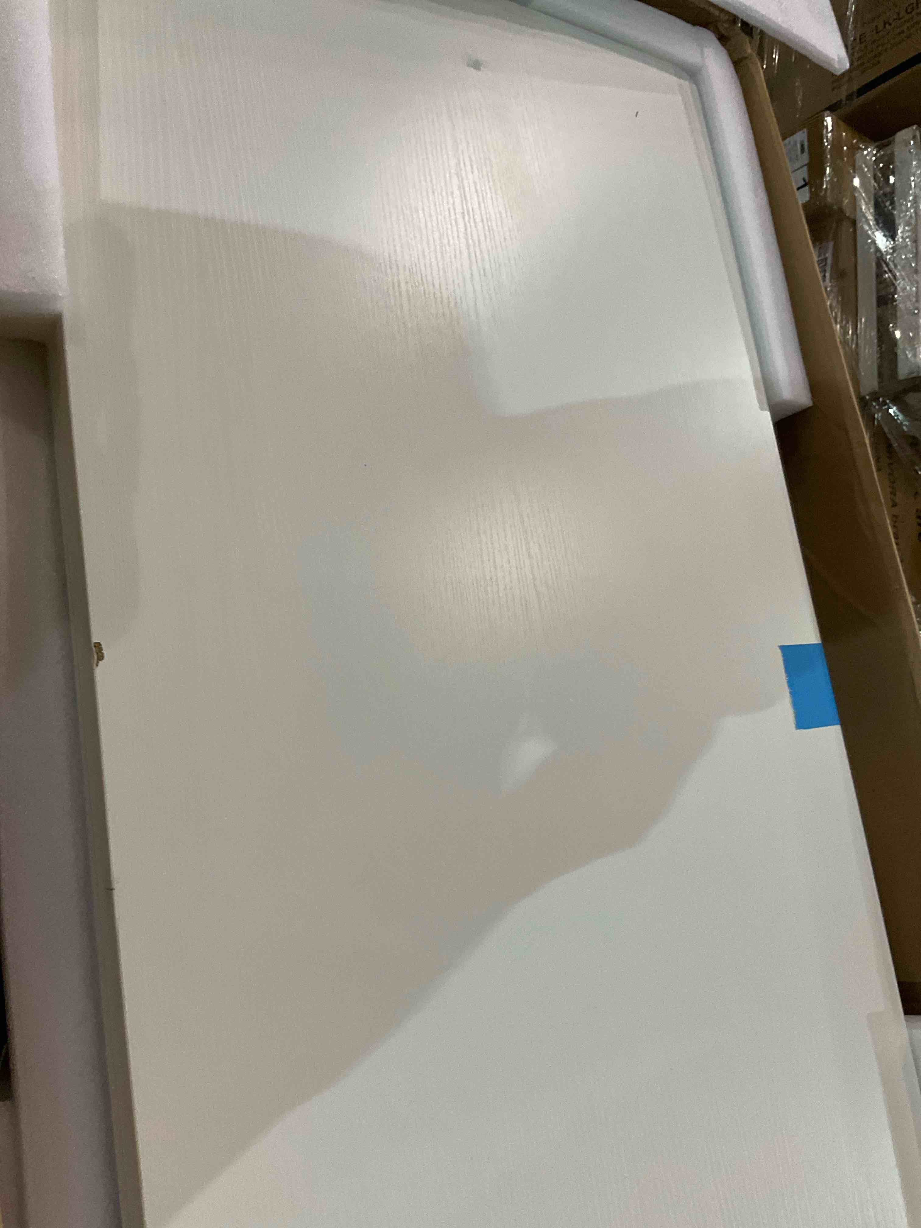 https://s3.amazonaws.com/lotting-images-prod/BargainHunt/BHL00109595_1709904865506.jpeg