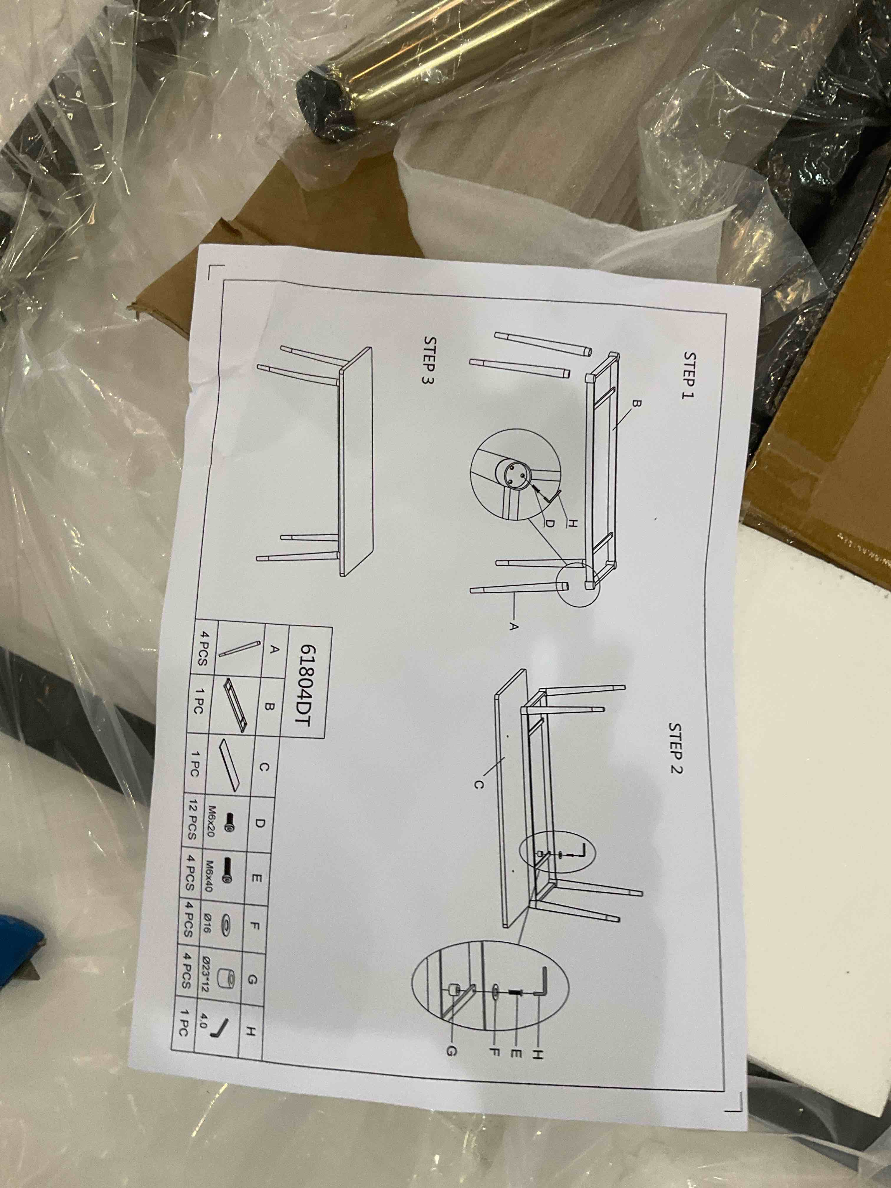 https://s3.amazonaws.com/lotting-images-prod/BargainHunt/BHL00109939_1714756056594.jpeg