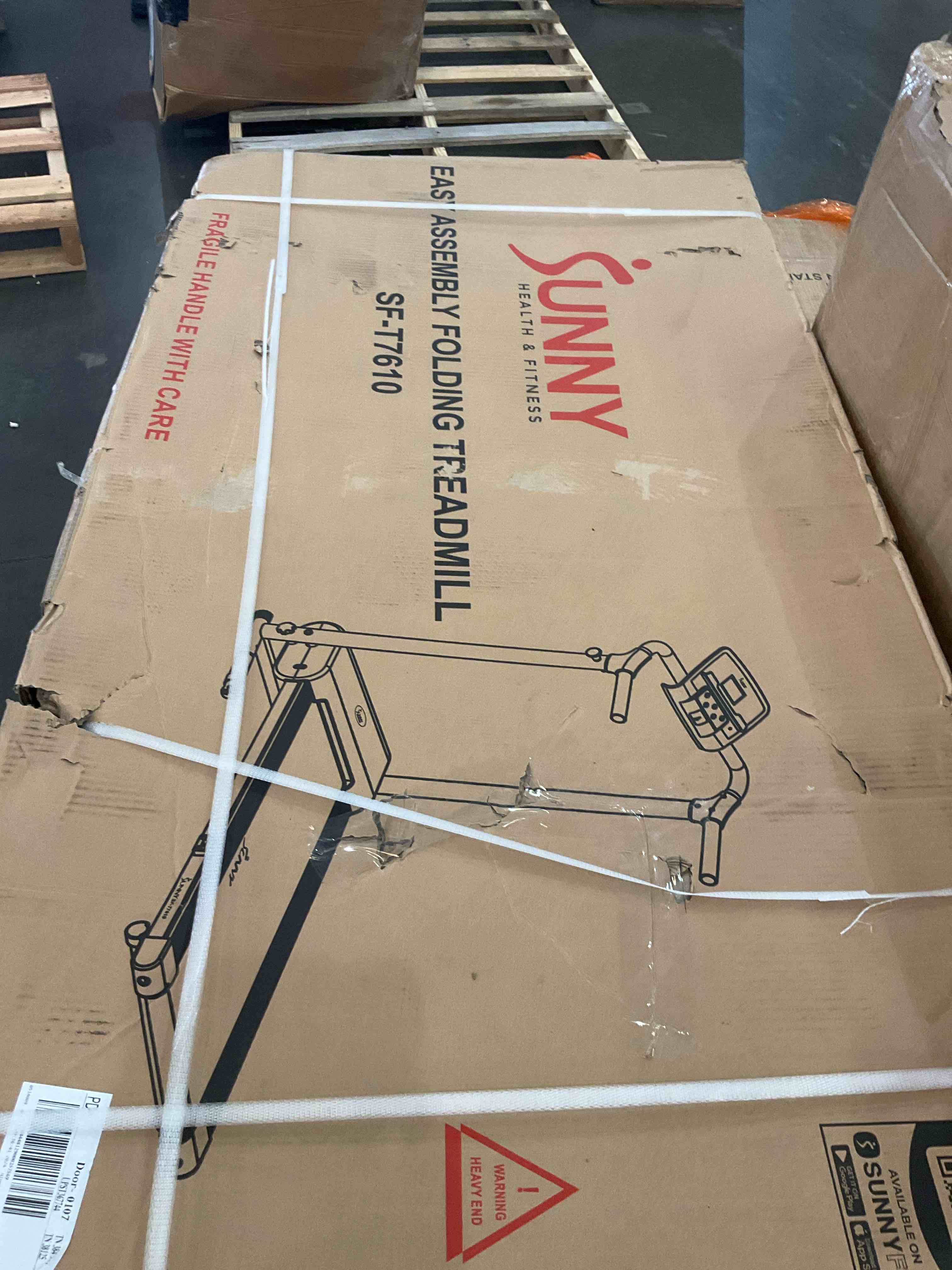 https://s3.amazonaws.com/lotting-images-prod/BargainHunt/BHL00109941_1714756790910.jpeg