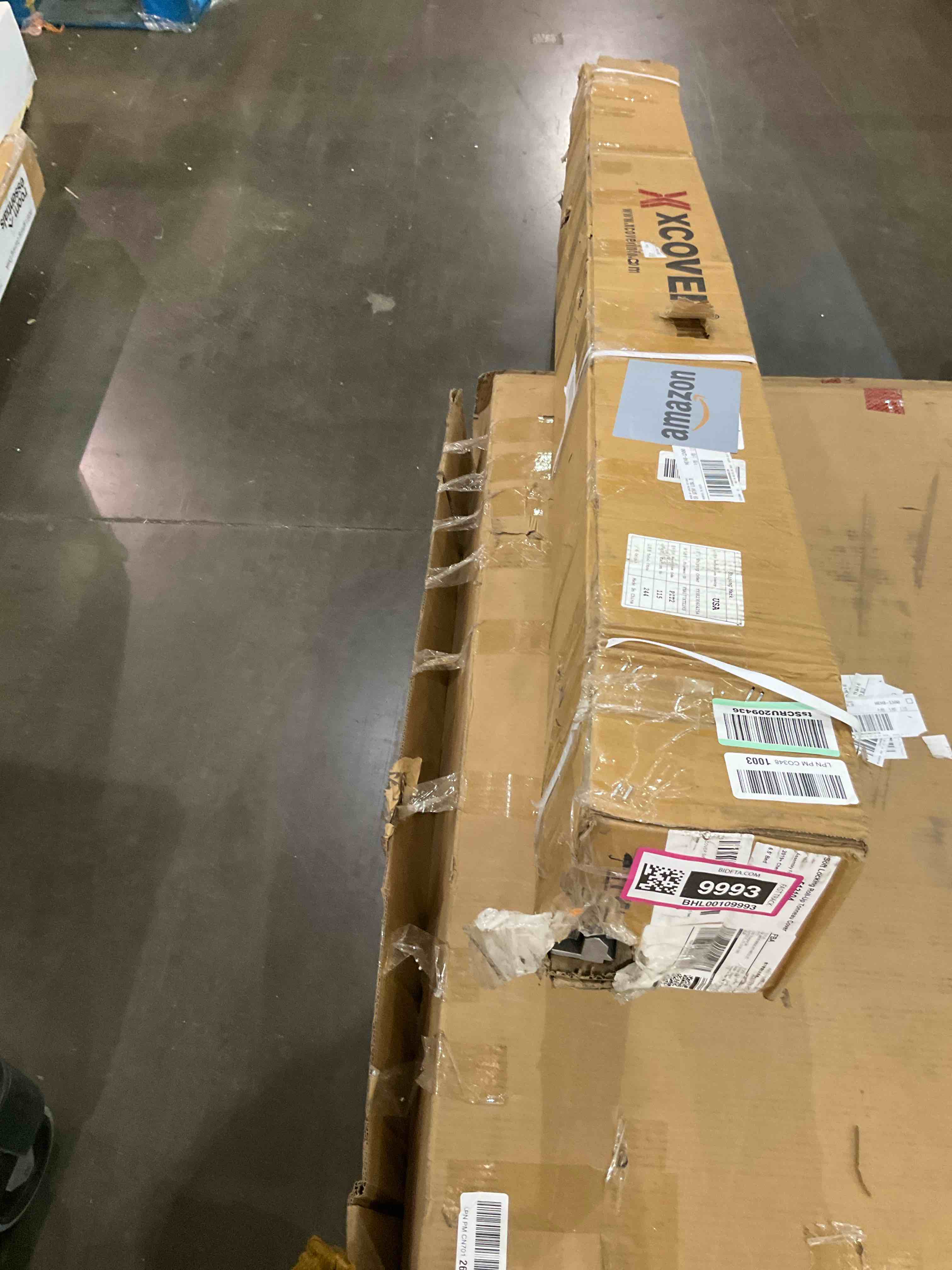 https://s3.amazonaws.com/lotting-images-prod/BargainHunt/BHL00109993_1715256391464.jpeg
