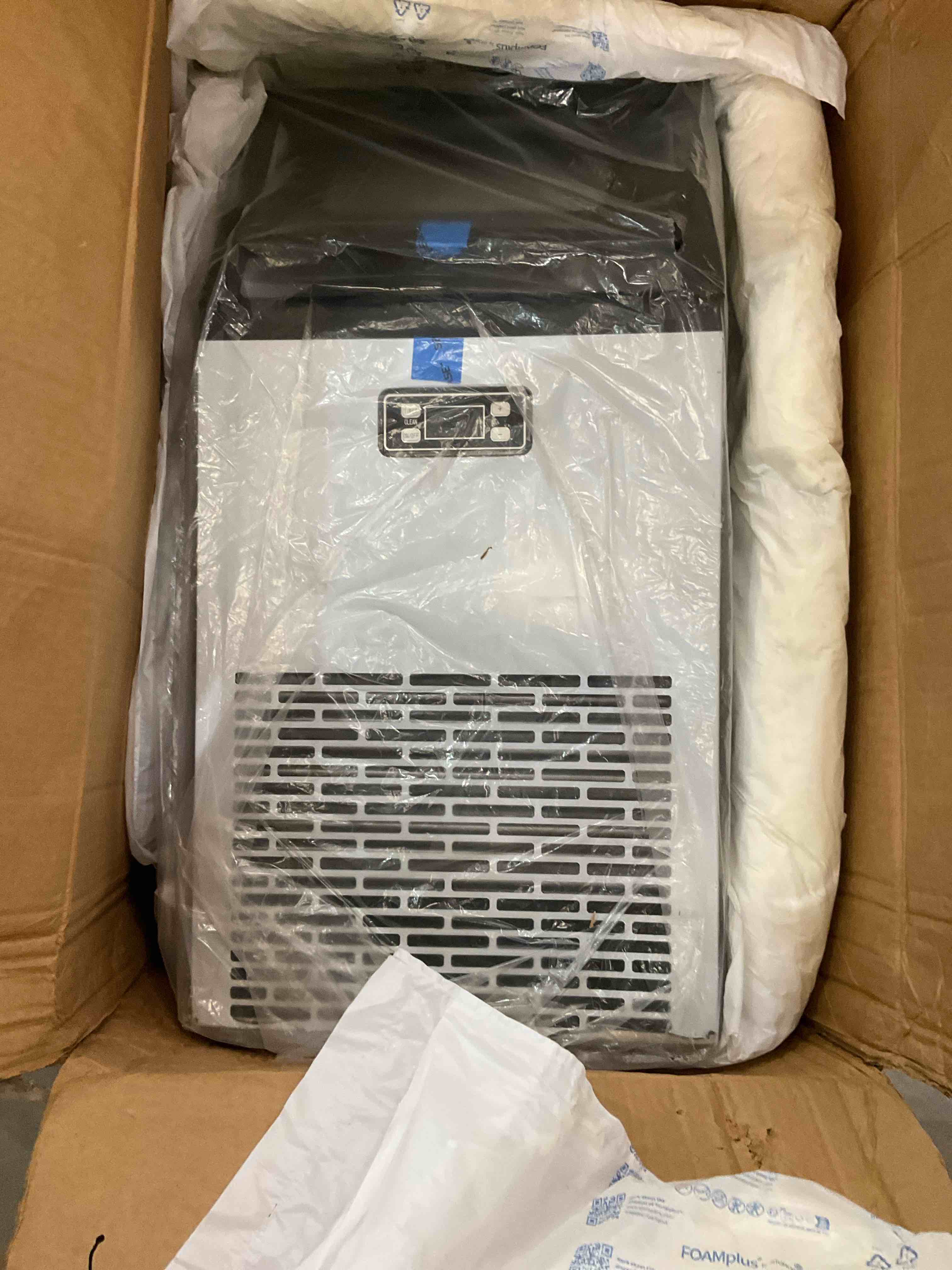 https://s3.amazonaws.com/lotting-images-prod/BargainHunt/BHL00132356_1723823238986.jpeg