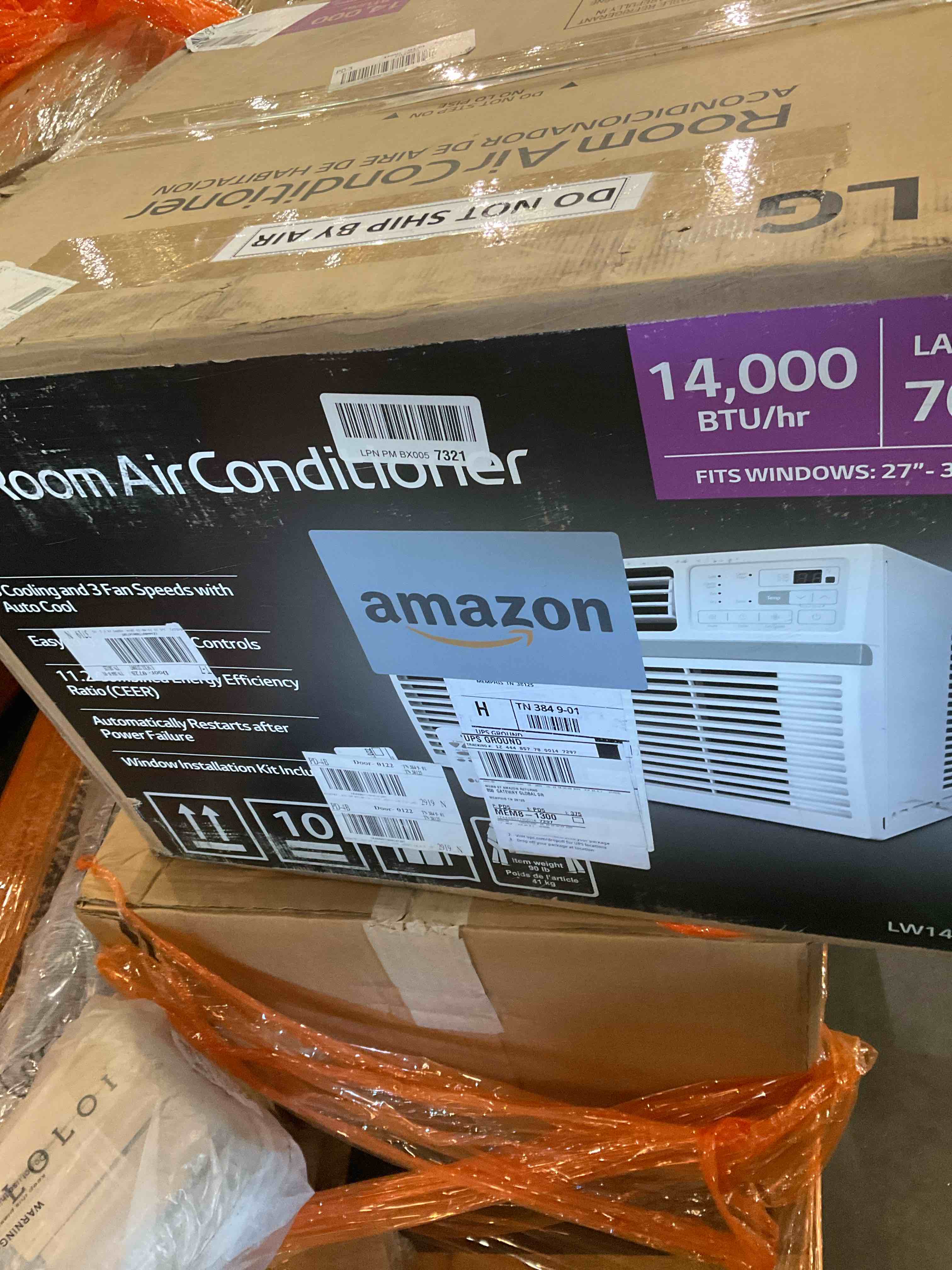 LG LW1424RD, 14000 BTU, White 14,000 Window Air Conditioner, 115V, 700 Sq.Ft. (25' x 28' Room Size), Quiet Operation, Electronic Control with Remote, 3 Cooling & Fan Speeds, Auto Restart
