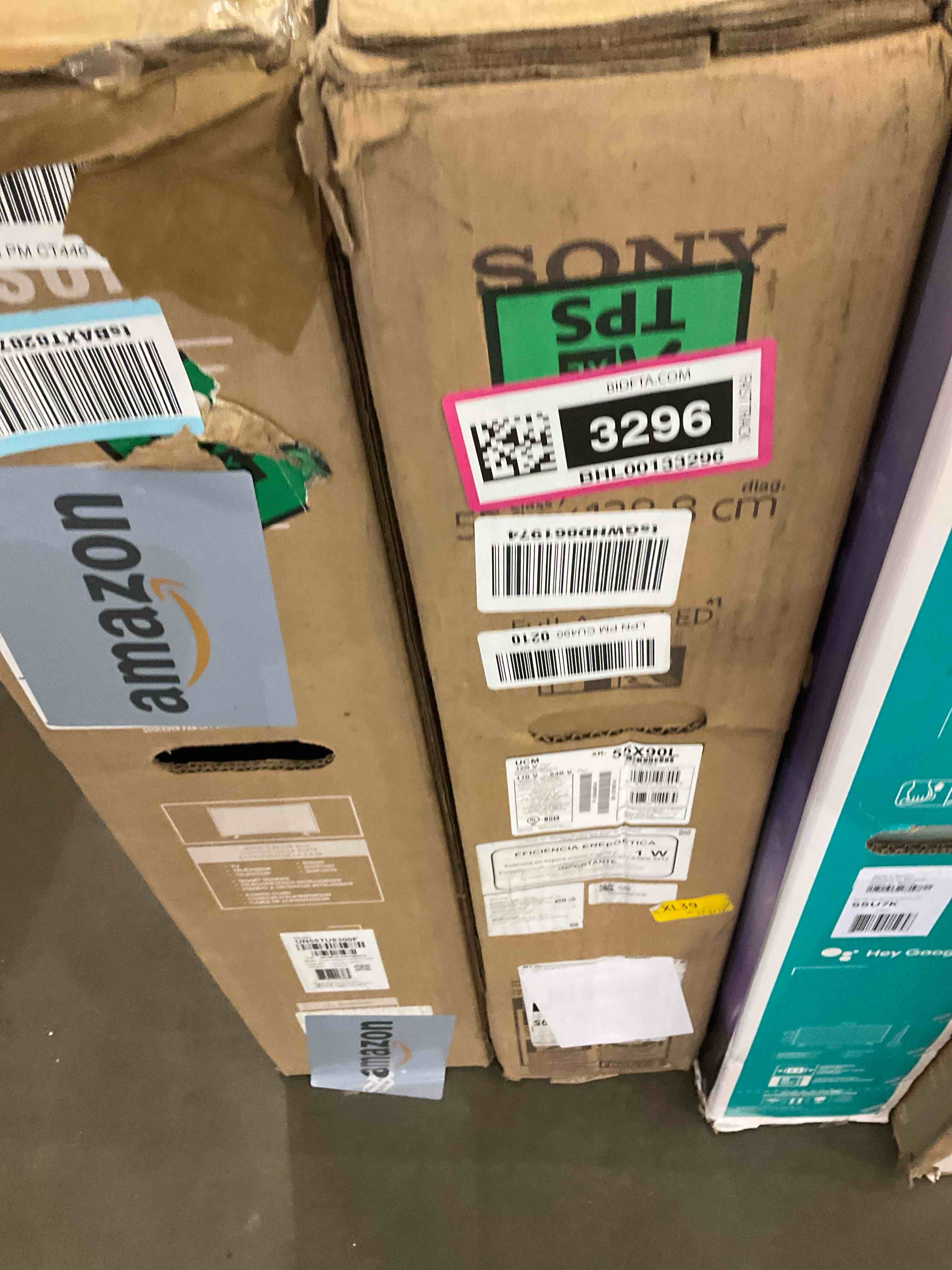 https://s3.amazonaws.com/lotting-images-prod/BargainHunt/BHL00133296_1706816518832.jpeg