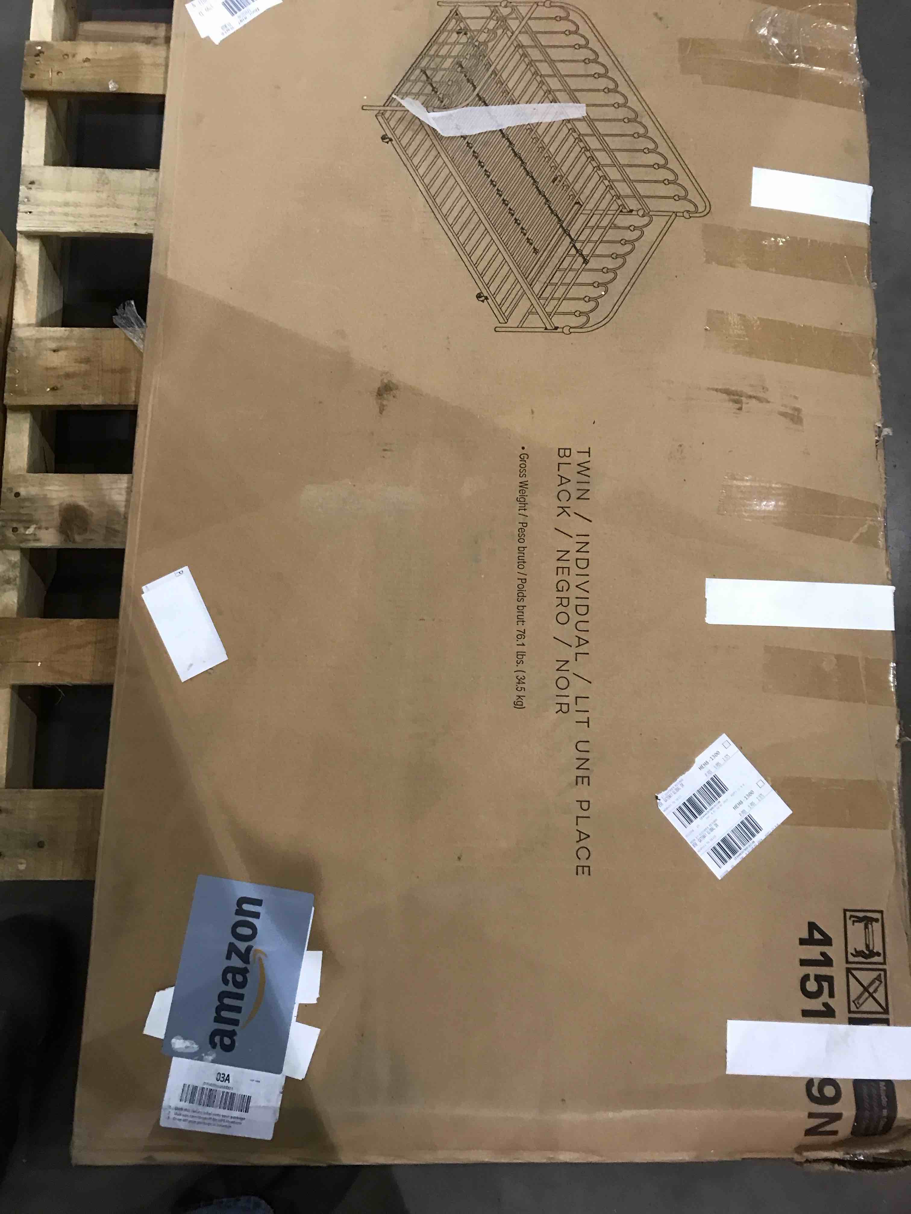 https://s3.amazonaws.com/lotting-images-prod/BargainHunt/BHL00133363_1707226441151.jpeg